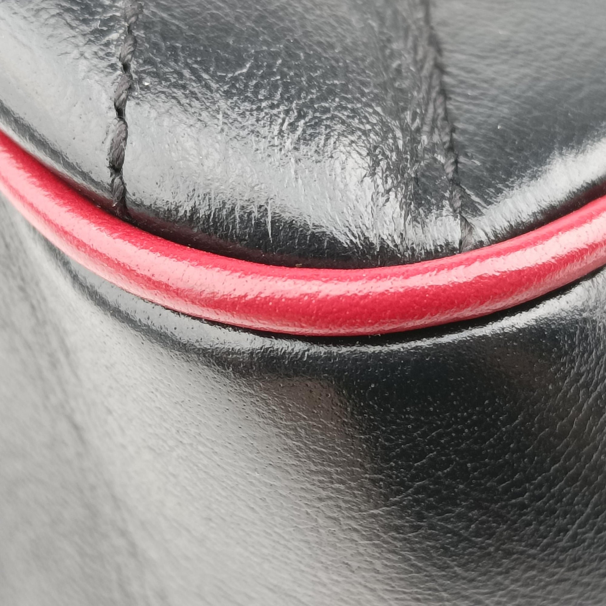 GG Marmont Bamboo Top Handle Black×Red Leather 602270 H031709587GGマーモント バンブー トップ ハンドル ブラック×レッド レザー 602270 H031709587