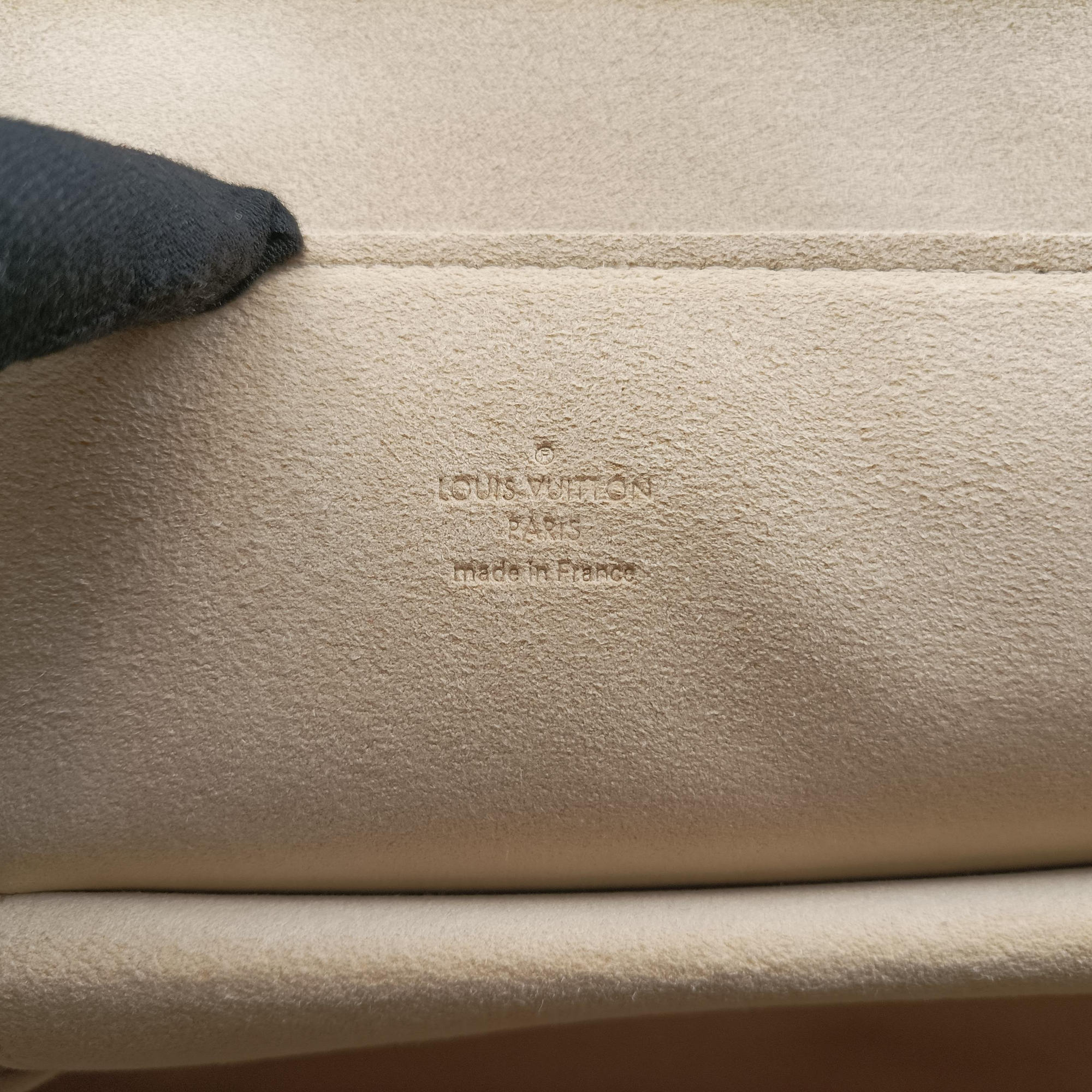 Beverly GM brown Monogram Canvas M40120 DU4008ビバリーGM モノグラム/ブラウン モノグラム キャンバス M40120 DU4008