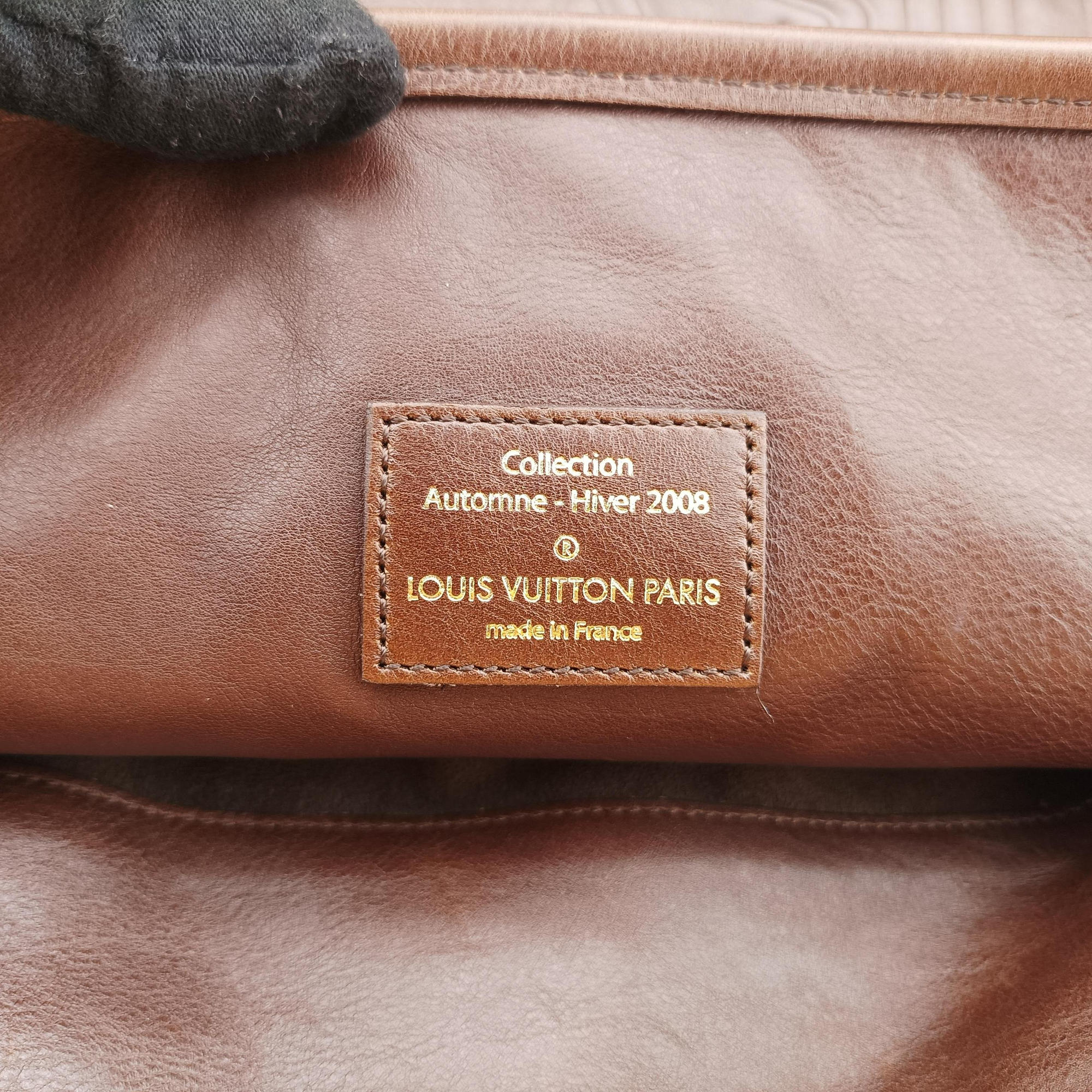 Whisper Moka Monogram Paris Souple Leather M95828 FL3098ウィスパー モカ モノグラム パリ スープルレザー M95828 FL3098