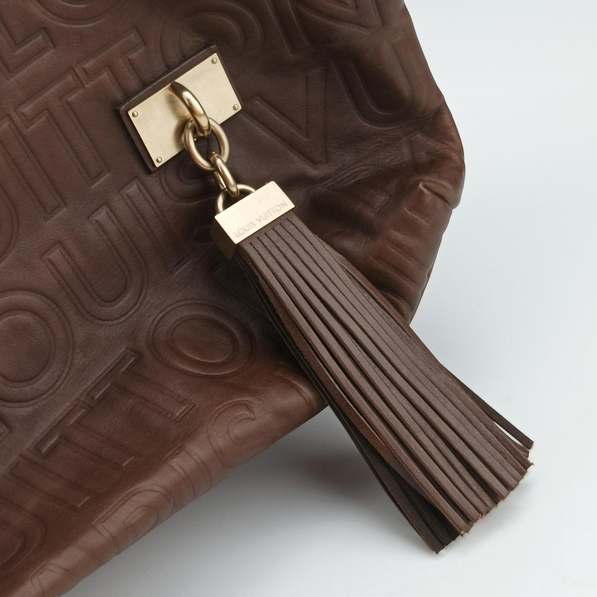 Whisper Moka Monogram Paris Souple Leather M95828 FL3098ウィスパー モカ モノグラム パリ スープルレザー M95828 FL3098