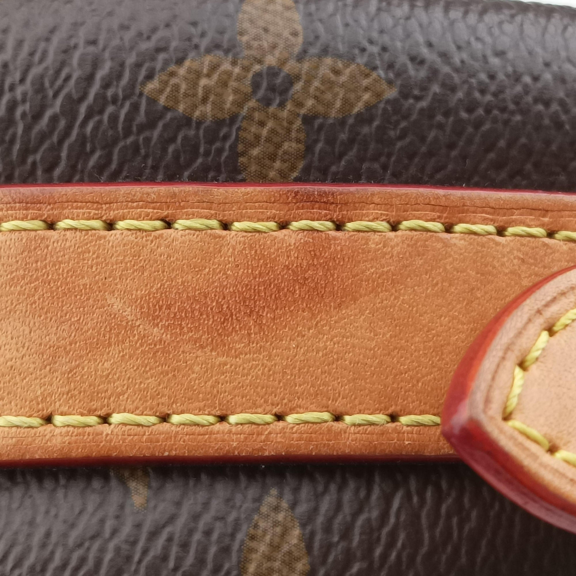Croissant MM Brown Monogram Canvas M46828 IC Chipクロワッサン MM ブラウン系 モノグラムキャンバス M46828 ICチップ