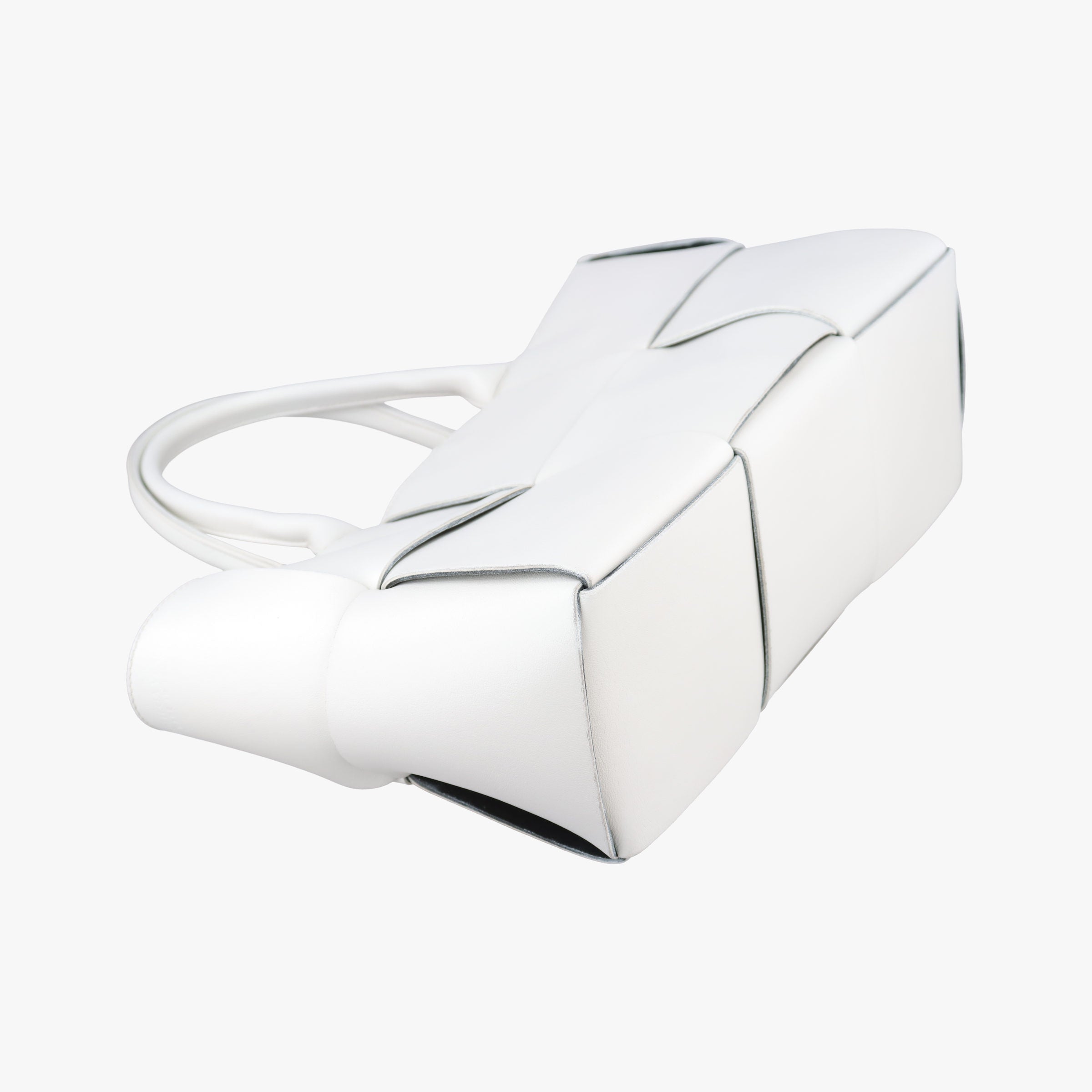THE ARCO Tote White lambskin B09591052H IC Chipザ アルコ トート ホワイト ラムスキン B09591052H ICチップ
