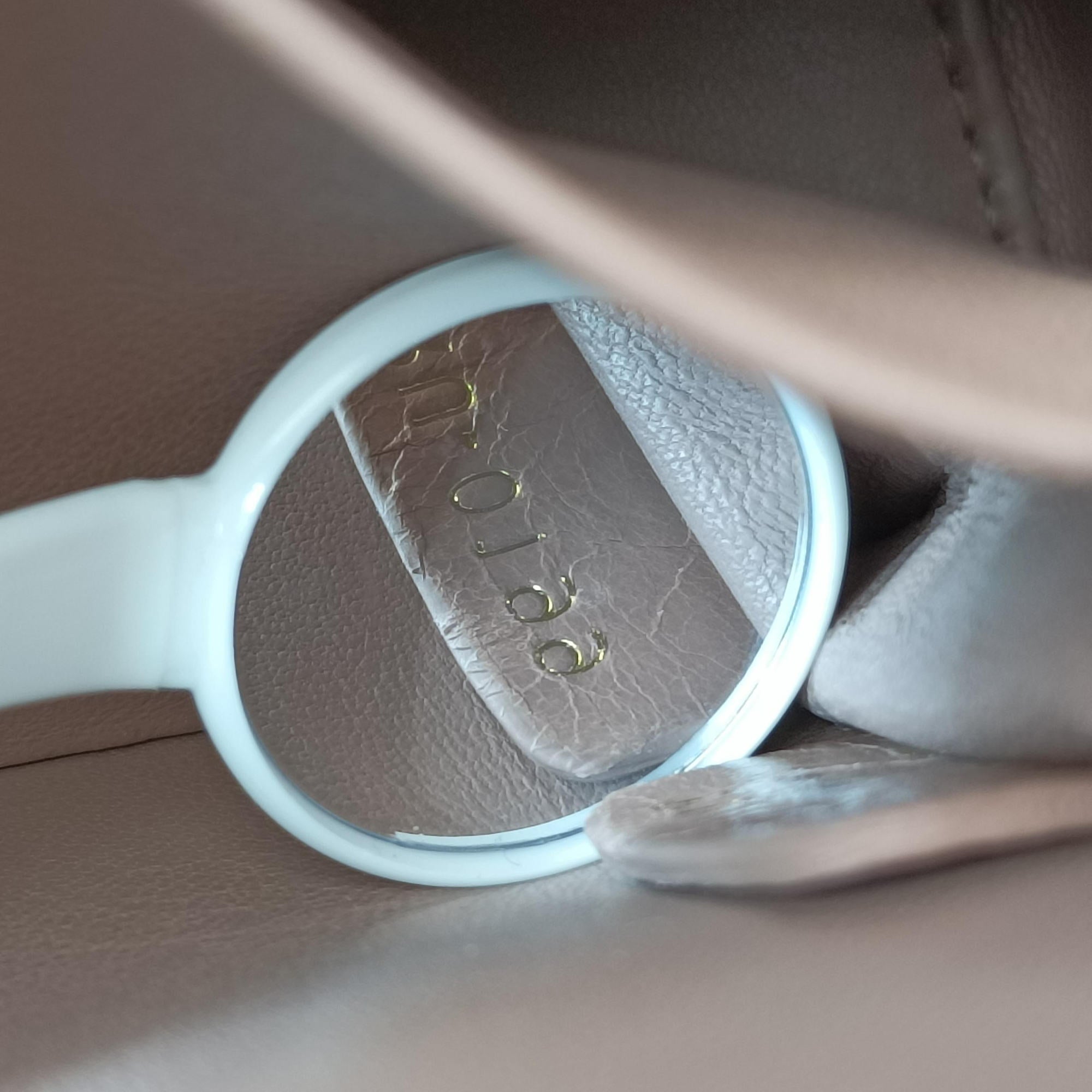 30 MONTAIGNE Pink Leather 01-RU-019930 モンテーニュ ピンク レザー 01-RU-0199