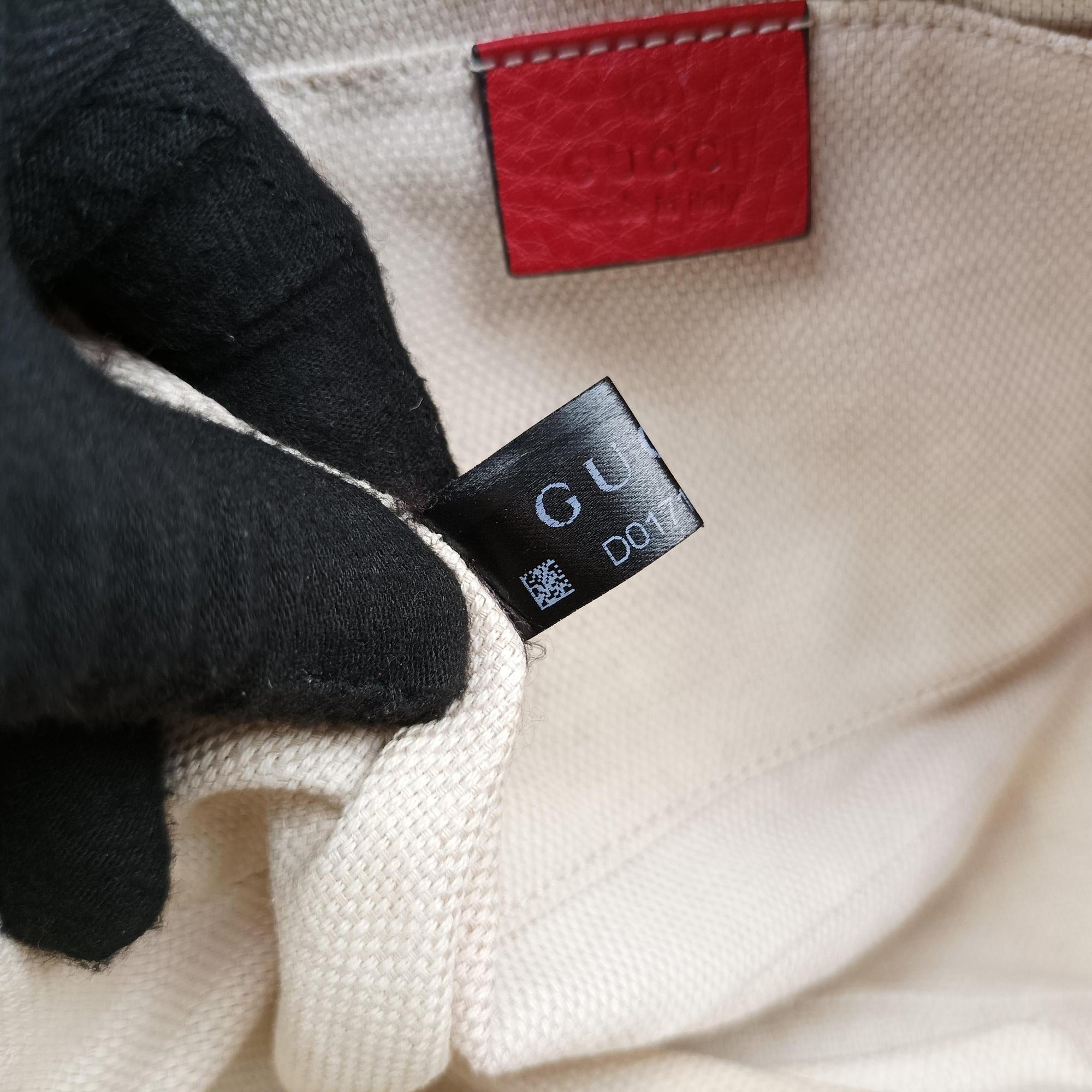 Soho Red Leather 308364 D017152082ソーホー レッド レザー 308364 D017152082