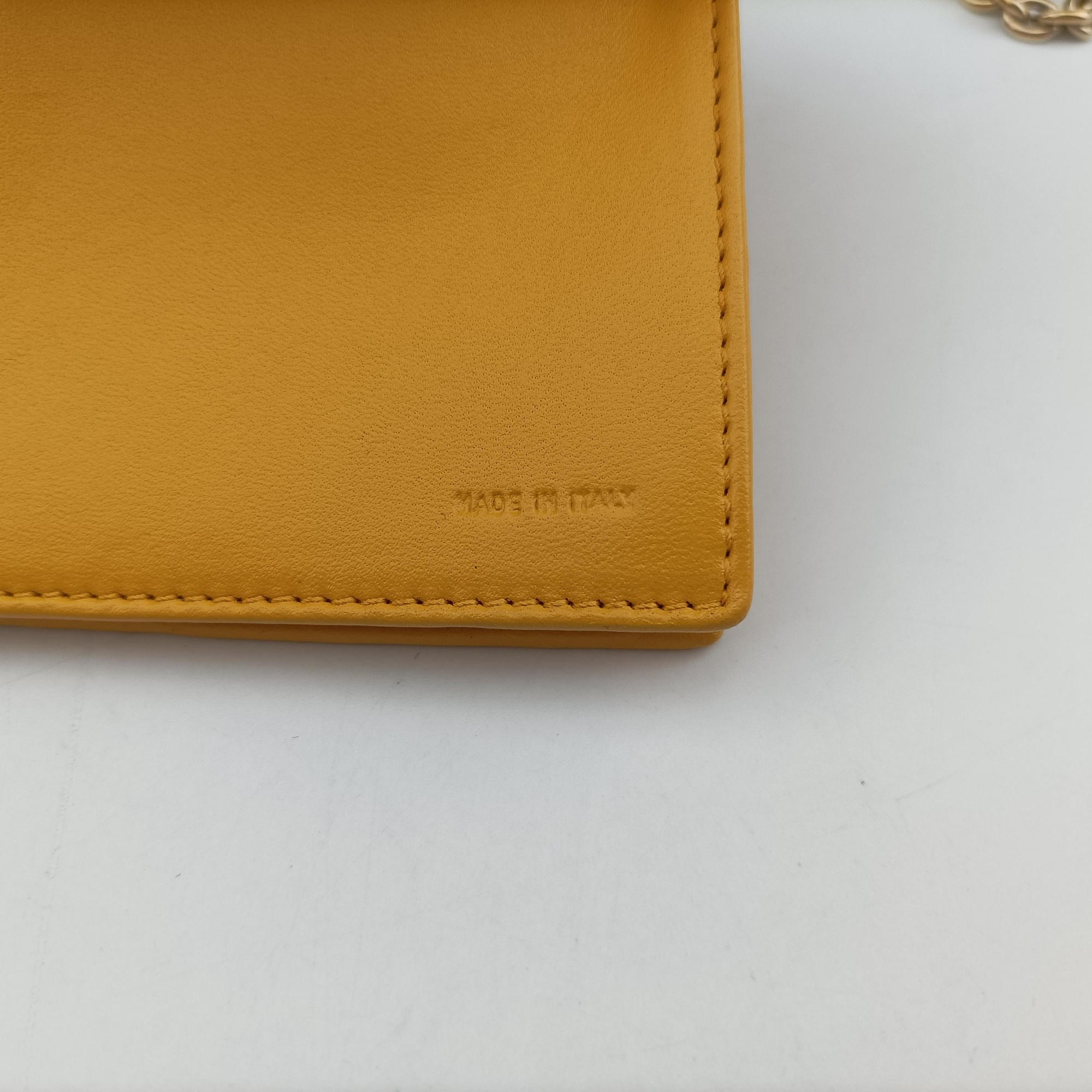 Embossed Logo Yellow lambskin 3M9219 2289-8BM0219-YMY-088エンボス ロゴ イエロー ラムスキン 3M9219 2289-8BM0219-YMY-088