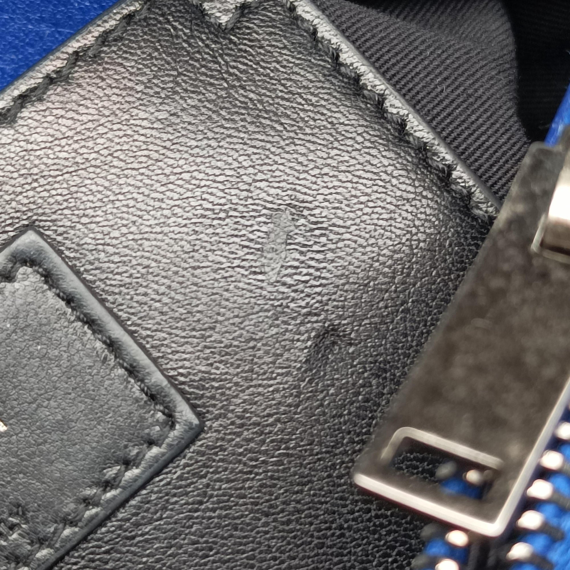 COLLEGE Blue Leather 428056 ALM.428056.0717カレッジ ブルー レザー 428056 ALM.428056.0717
