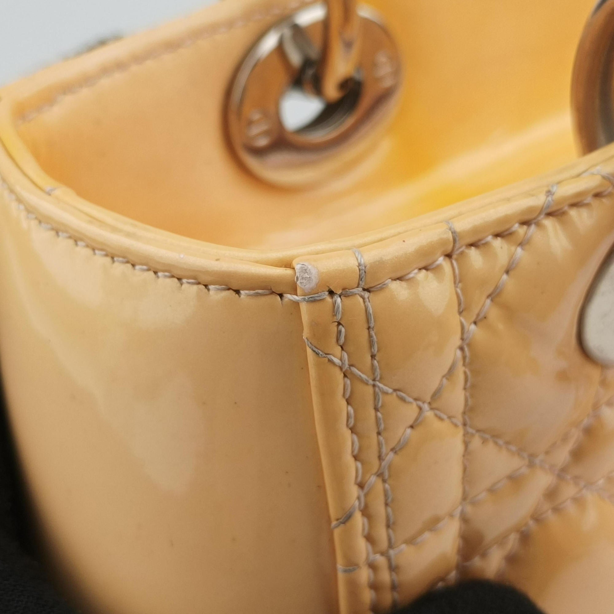 Lady Dior Beige Patent 09-BO-1104レディディオール ベージュ パテント 09-BO-1104