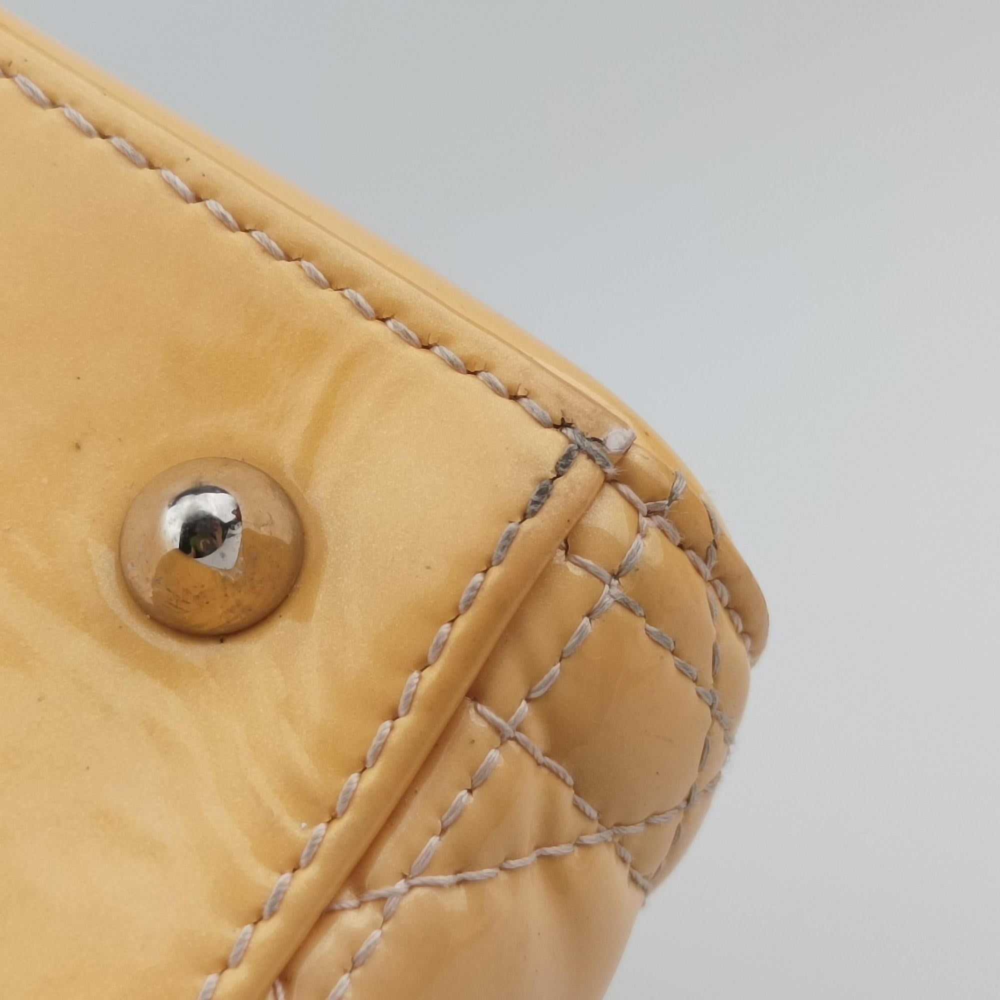 Lady Dior Beige Patent 09-BO-1104レディディオール ベージュ パテント 09-BO-1104