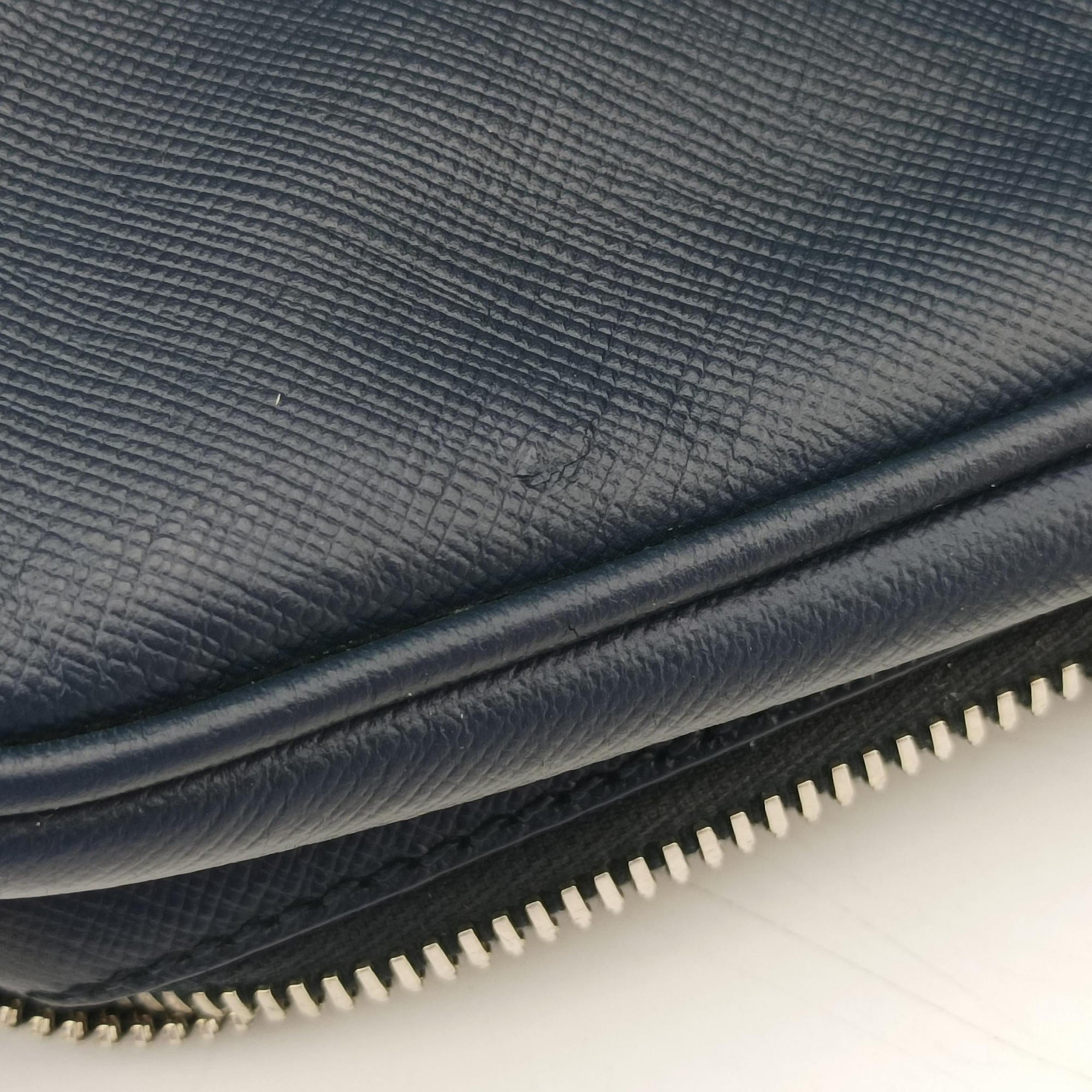 business bag briefcase Navy SAFFIANO Leather 2VE363 31/H 158ビジネスバッグ ブリーフケース ネイビー サフィアーノレザー 2VE363 31/H 158