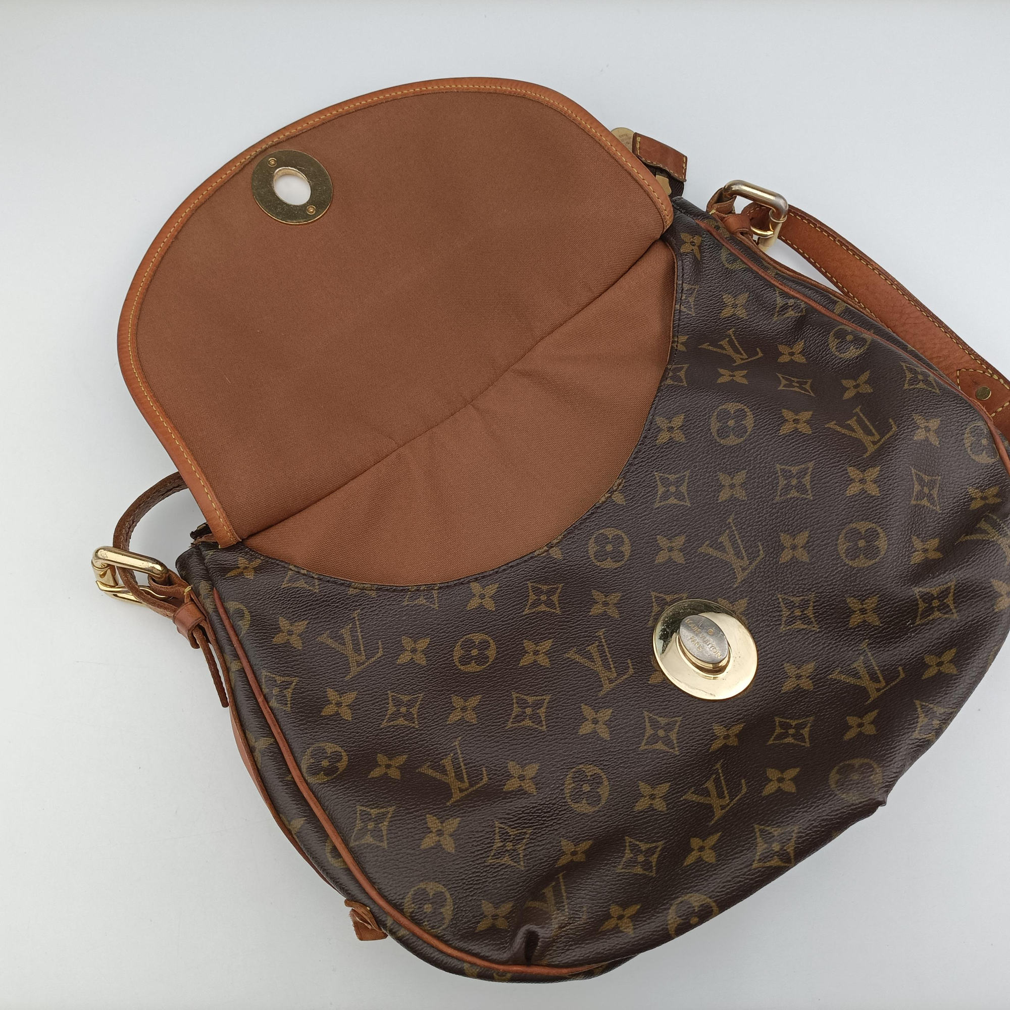 TULUM GM Brown Monogram Canvas M40075 MB2067トゥラムGM モノグラム/ブラウン モノグラムキャンバス M40075 MB2067