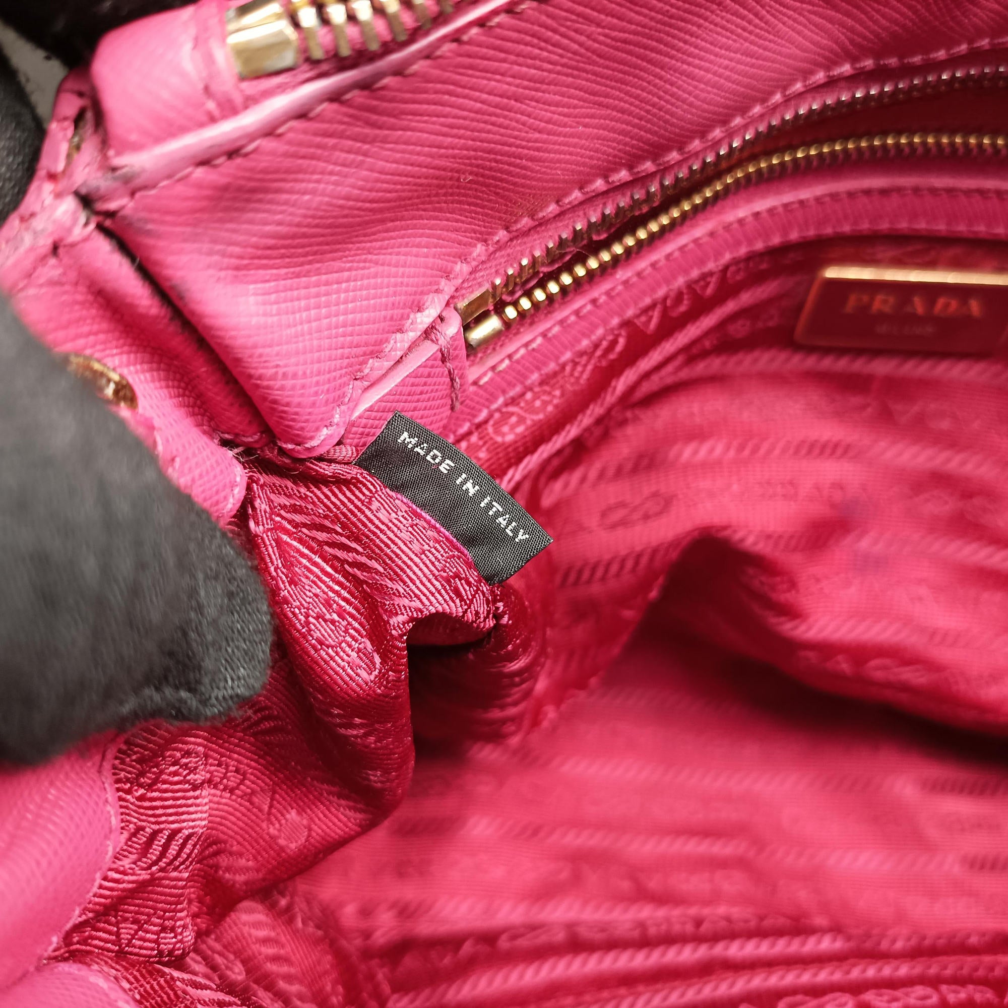 Galleria Rose SAFFIANO Leather BN1786 154ガレリア ローズ レッド サフィアーノレザー BN1786 154