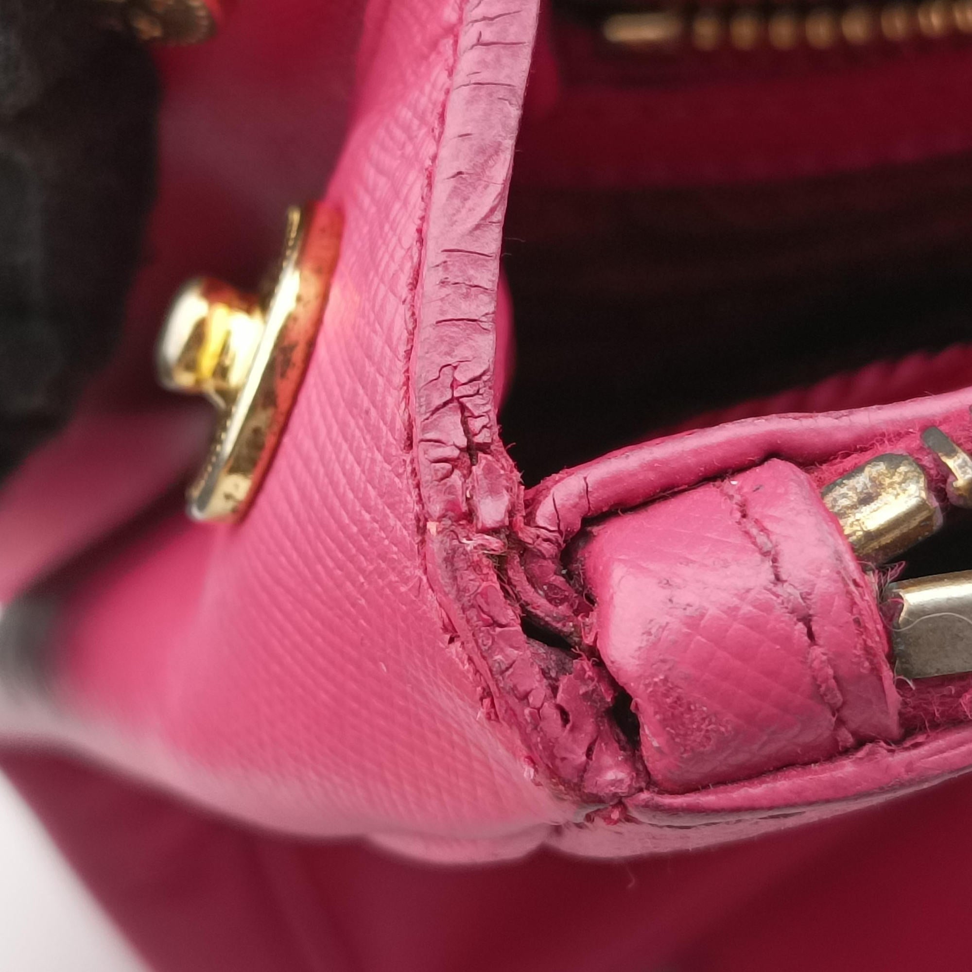 Galleria Rose SAFFIANO Leather BN1786 154ガレリア ローズ レッド サフィアーノレザー BN1786 154