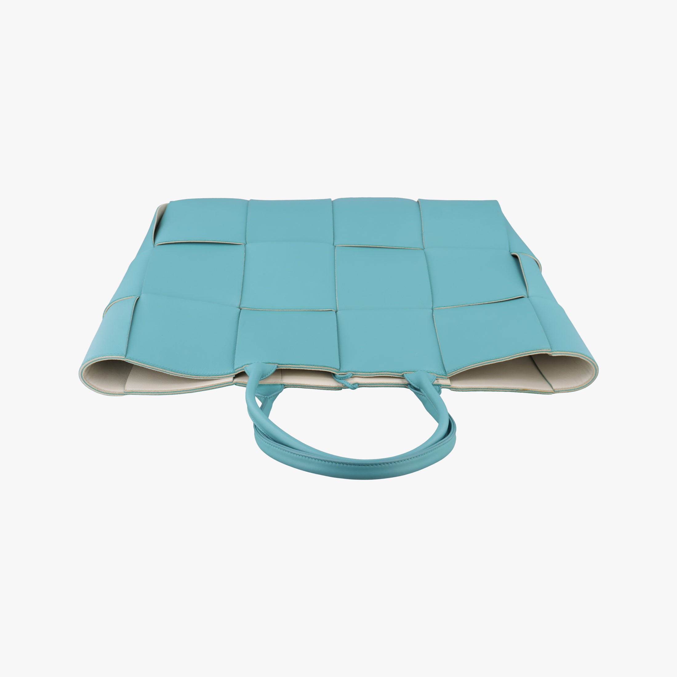 THE ARCO Tote Blue lambskin B09087247V IC Chipザ アルコ トート ブルー ラムスキン B09087247V ICチップ