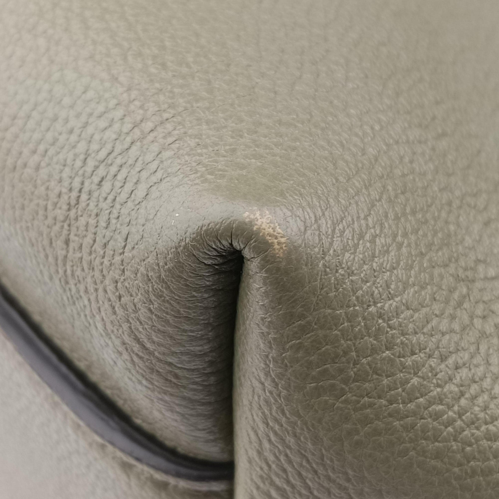 T Timeless Green Leather V047T タイムレス グリーン レザー V047