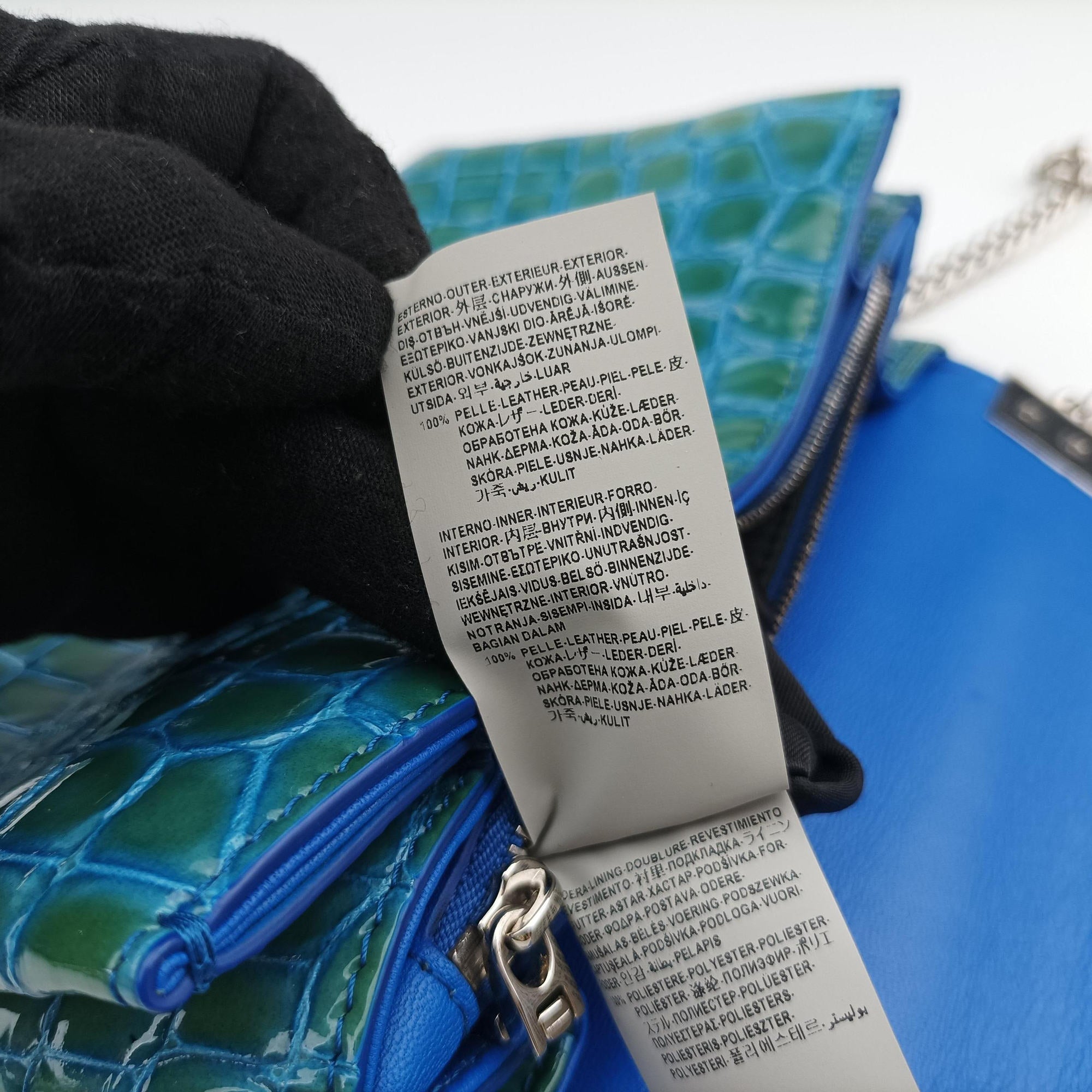 La Medusa Blue Croc-Effect Embossed Calf Leather CLG 647024607711ラ メドゥーサ ブルー クロコダイル調 エンボスレザー CLG 647024607711
