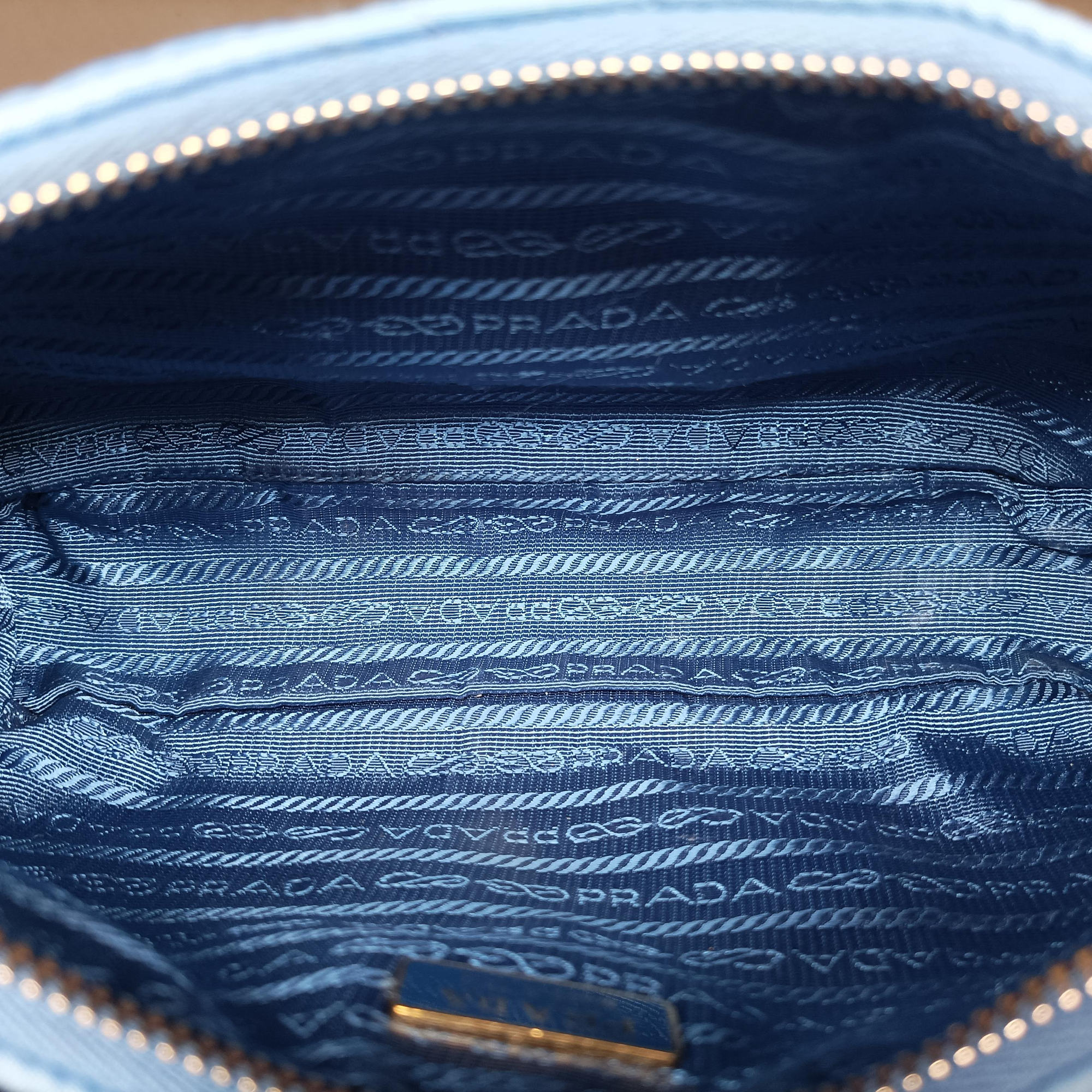 Re-Edition 1995 Re-Nylon Periwinkle Blue Nylon×Saffiano Leather 1BC204 180リエディション 1995 リナイロン ペリウィンブルブルー ナイロン×サフィアーノレザー 1BC204 180