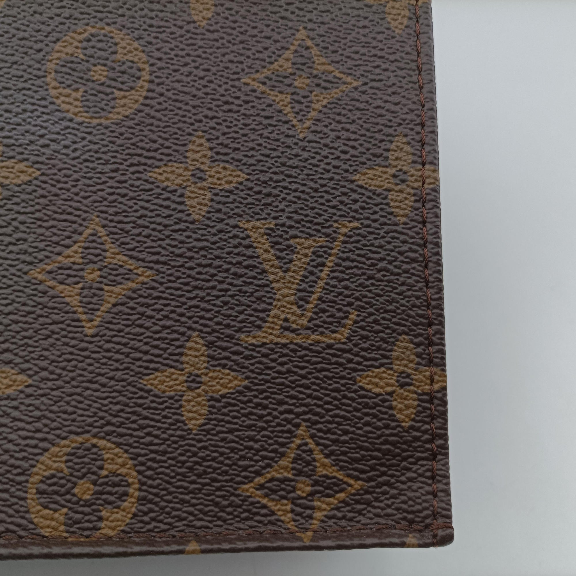 Petit Sac Plat Brown Monogram Canvas M69442 プティット サックプラ モノグラム/ブラウン モノグラムキャンバス M69442