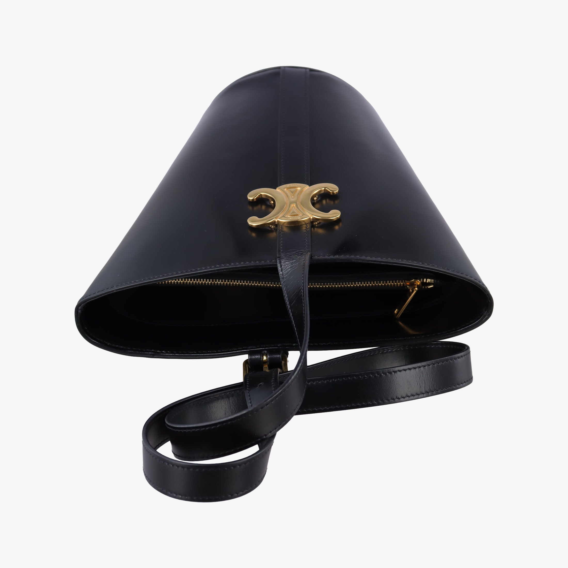 Small Bucket Cuir Triomphe Black Smooth Calfskin 110423 F-RG-1272スモールバケット トリオンフ ブラック スムースカーフスキン 110423 F-RG-1272
