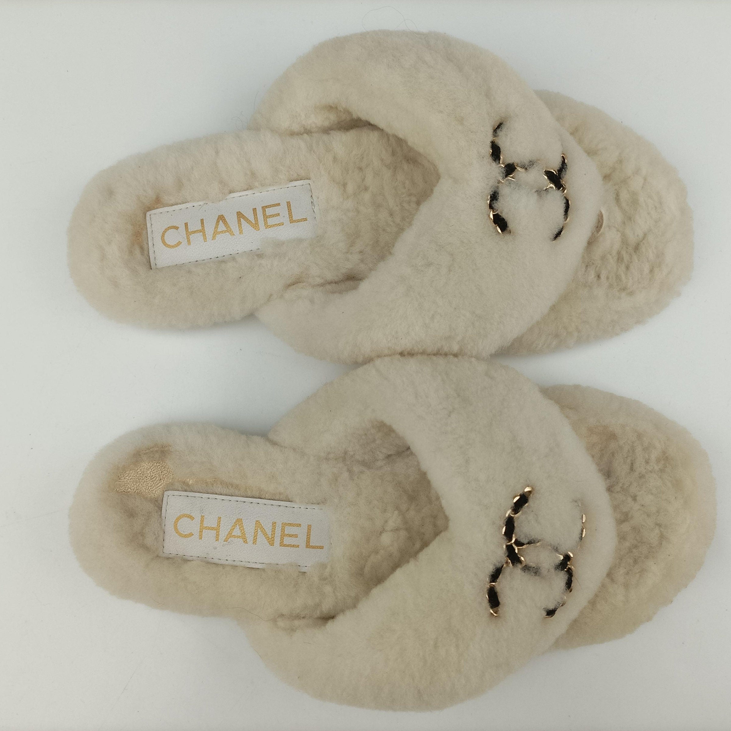 Chanel 19 Ivory Shearling × Lambskin シャネル 19 ディズヌフ アイボリー シアリング×ラムスキン