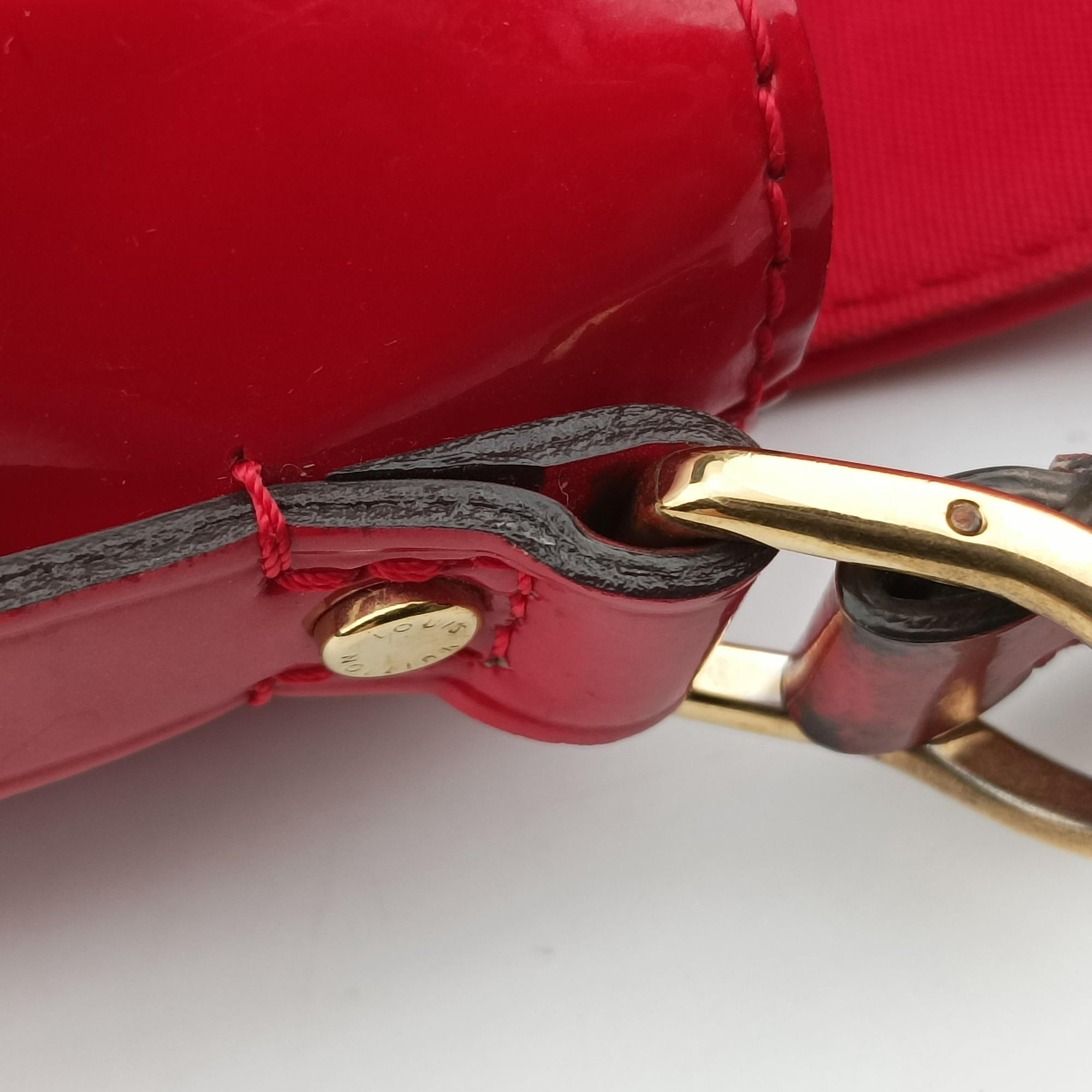 PASADENA CERISE Vernis M90944 SR5105パサデナ スリーズ ヴェルニ M90944 SR5105