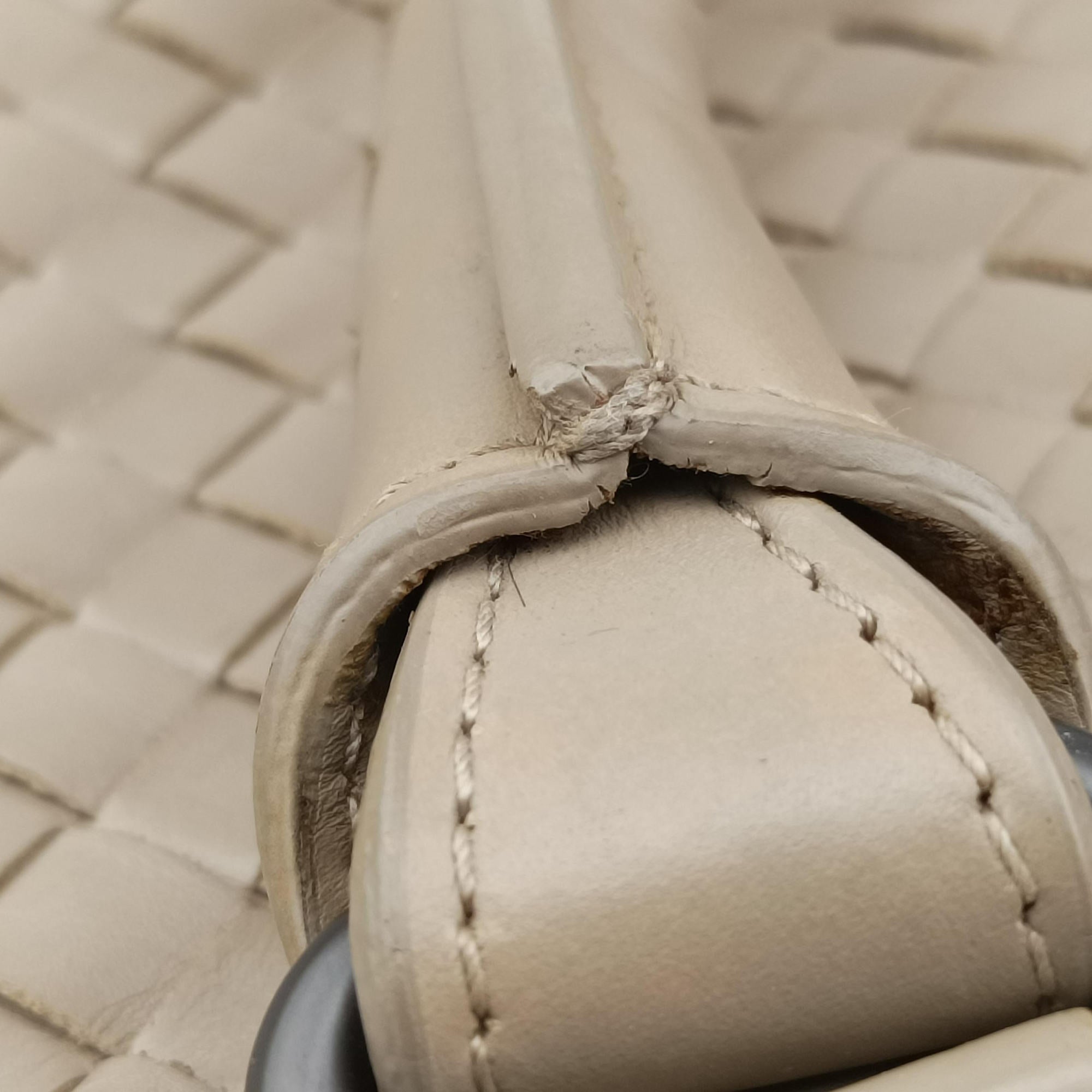 Intrecciato Beige lambskin B03444290Nイントレチャート ベージュ ラムスキン B03444290N