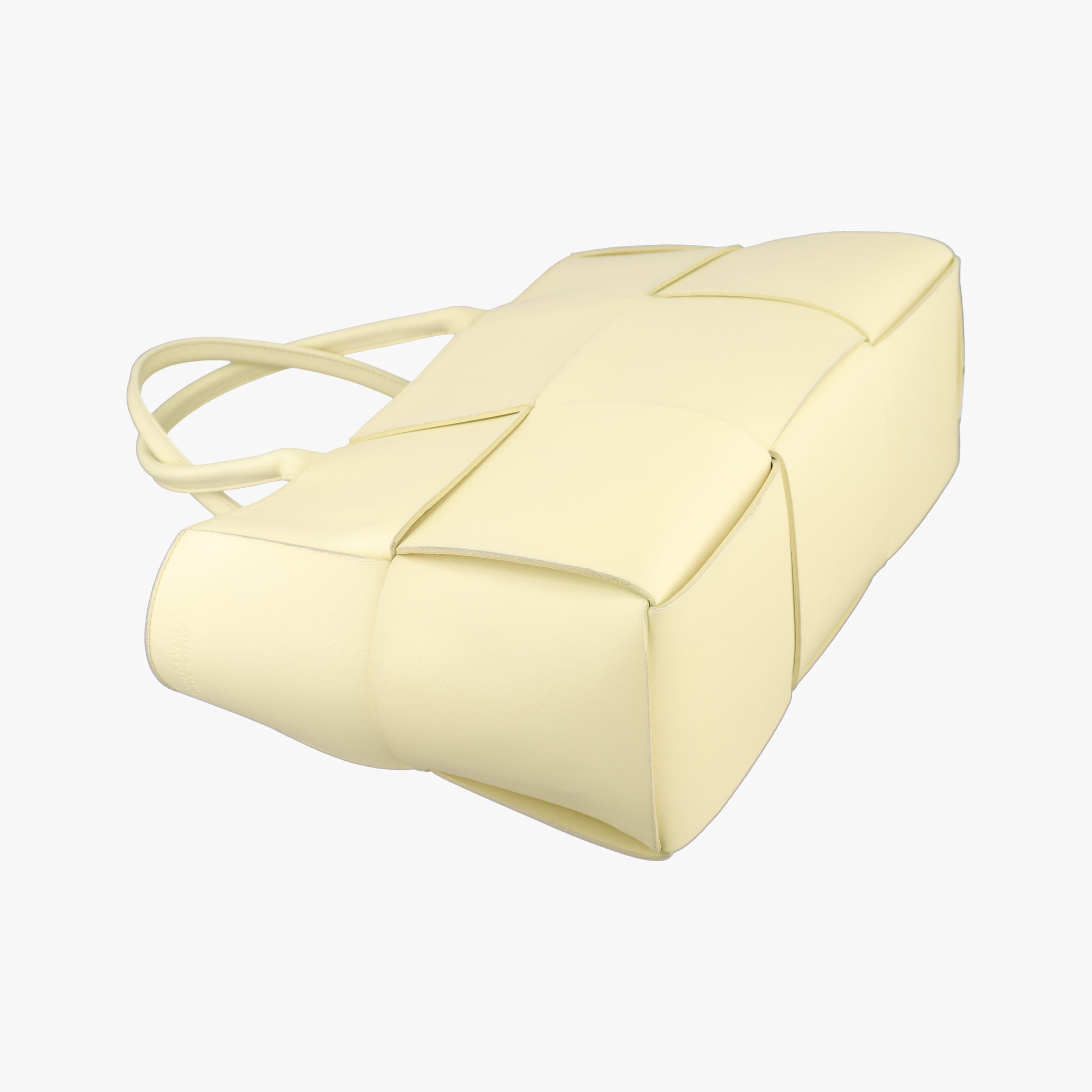 THE ARCO Tote small Yellow lambskin B09329458T IC Chipスモールザ アルコトート イエロー ラムスキン B09329458T ICチップ