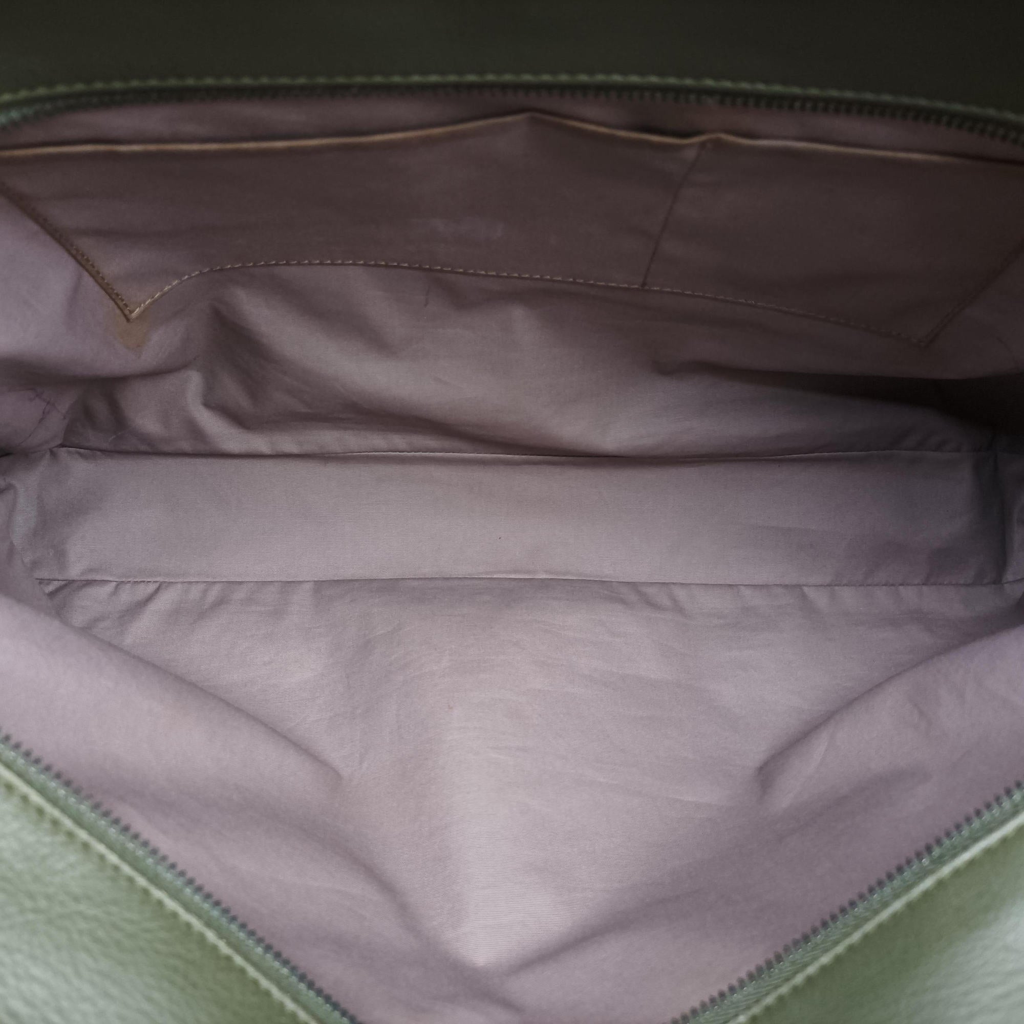 Intrecciato Green Leather B04809852Eイントレチャート グリーン レザー B04809852E