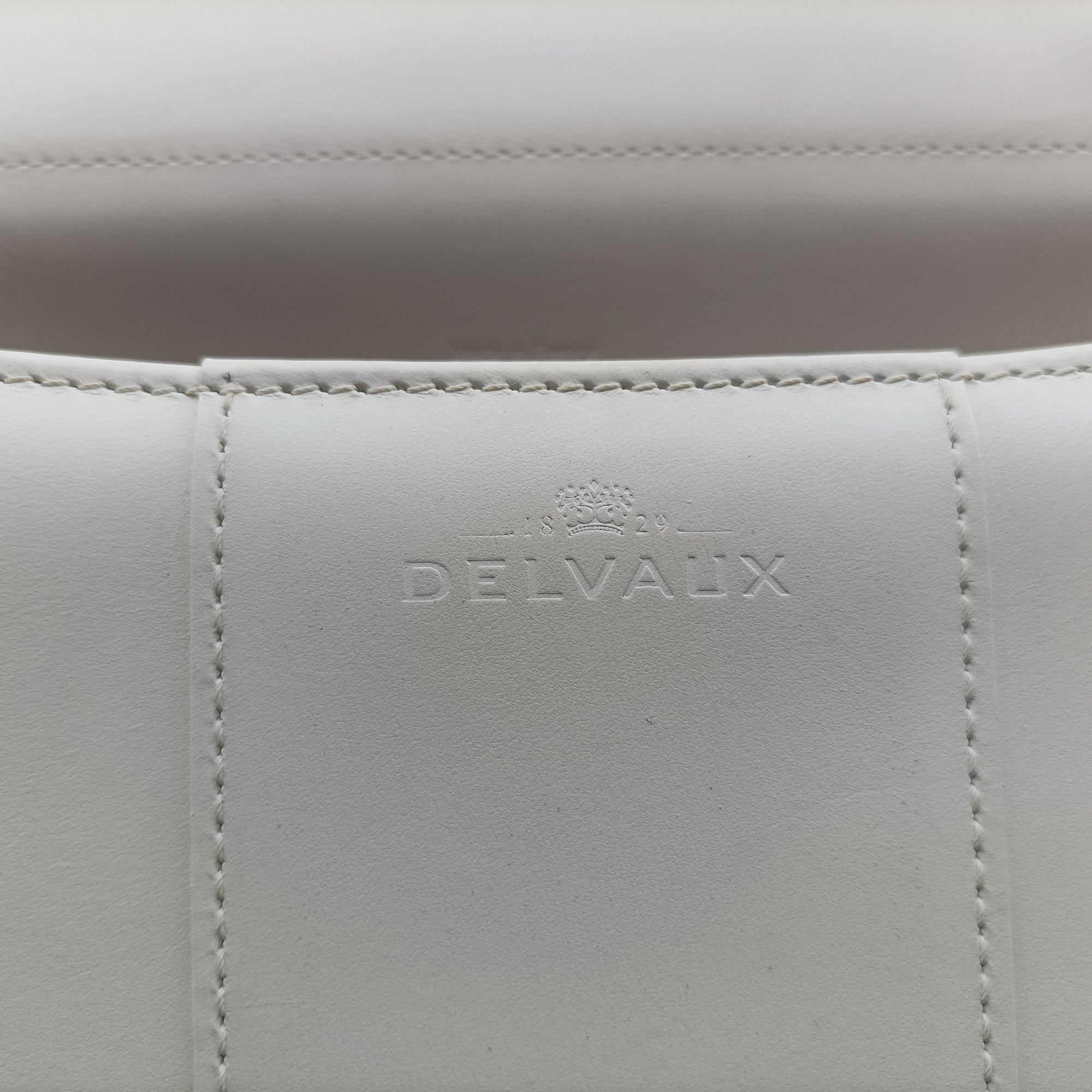 Brillant White Leather KO3Aブリヨン ホワイト レザー KO3A