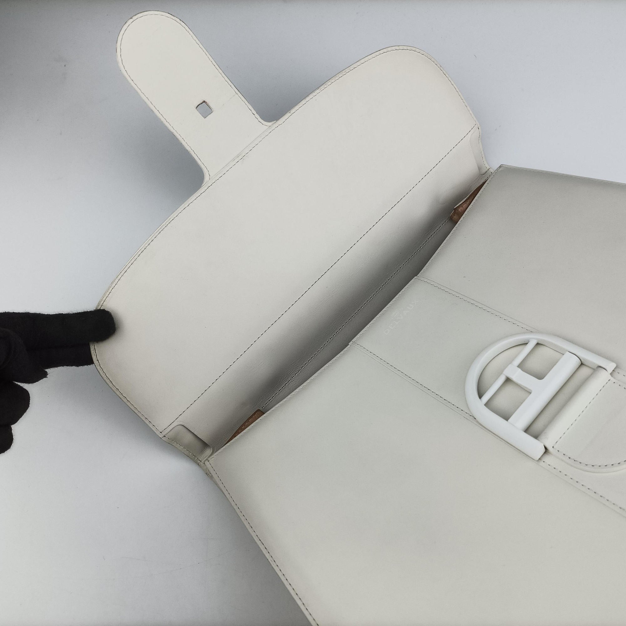 Brillant White Leather KO3Aブリヨン ホワイト レザー KO3A