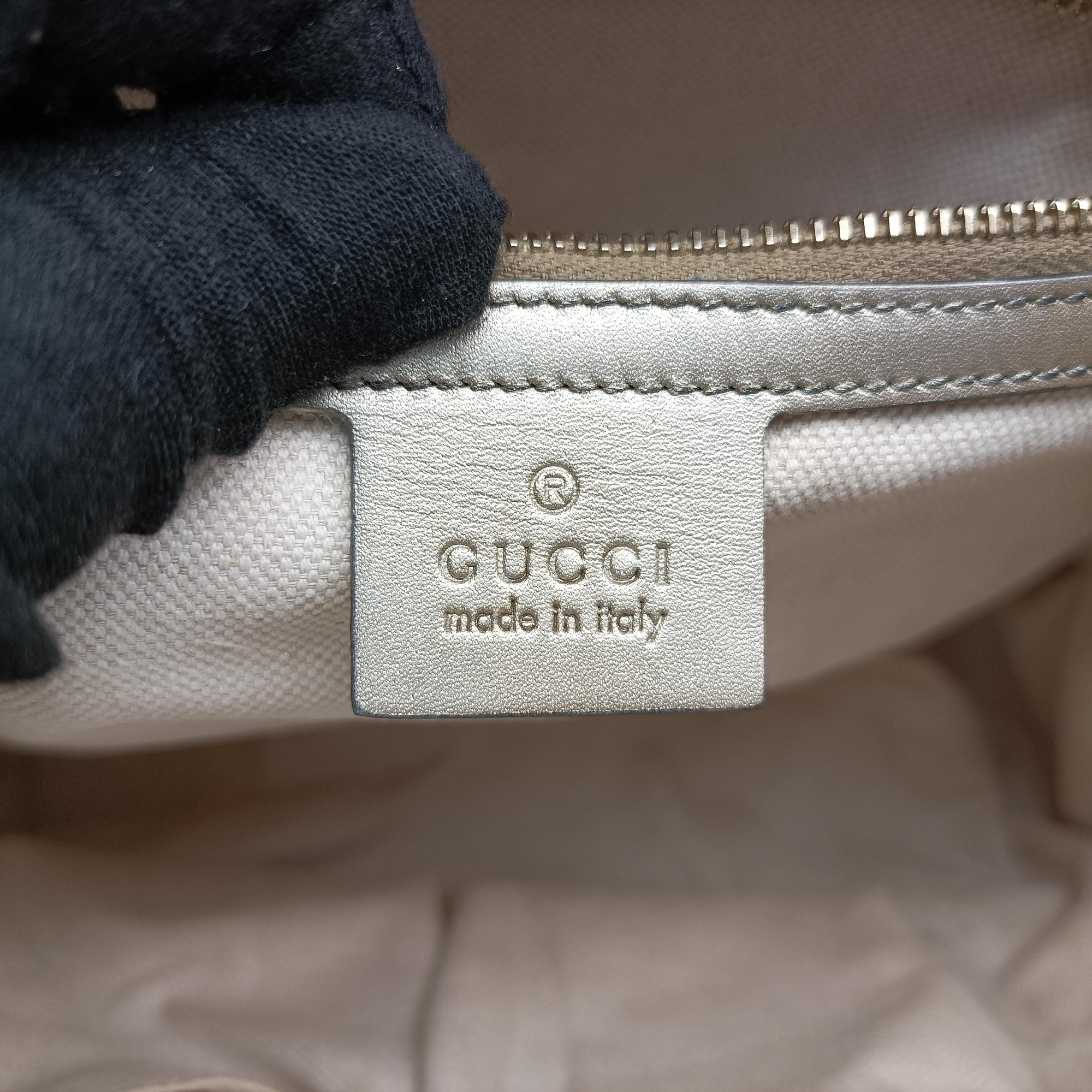 Emily Golden Leather 295403 A017328687エミリー ゴールド レザー 295403 A017328687