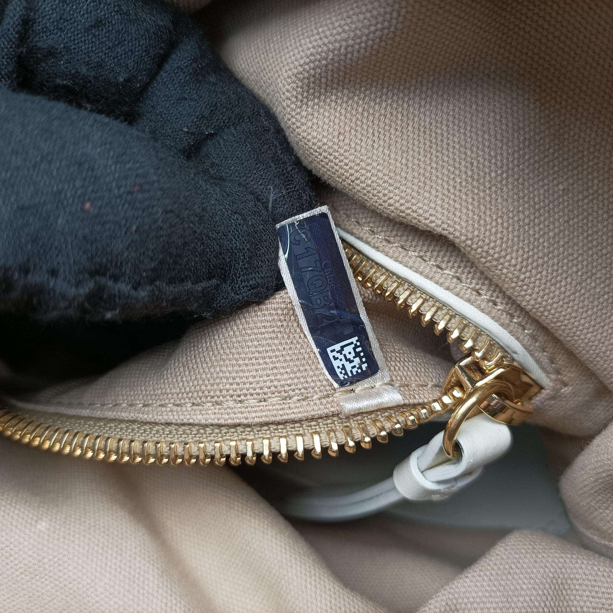 ROY White Leather 04 18 75 65ロイ ホワイト レザー 04 18 75 65
