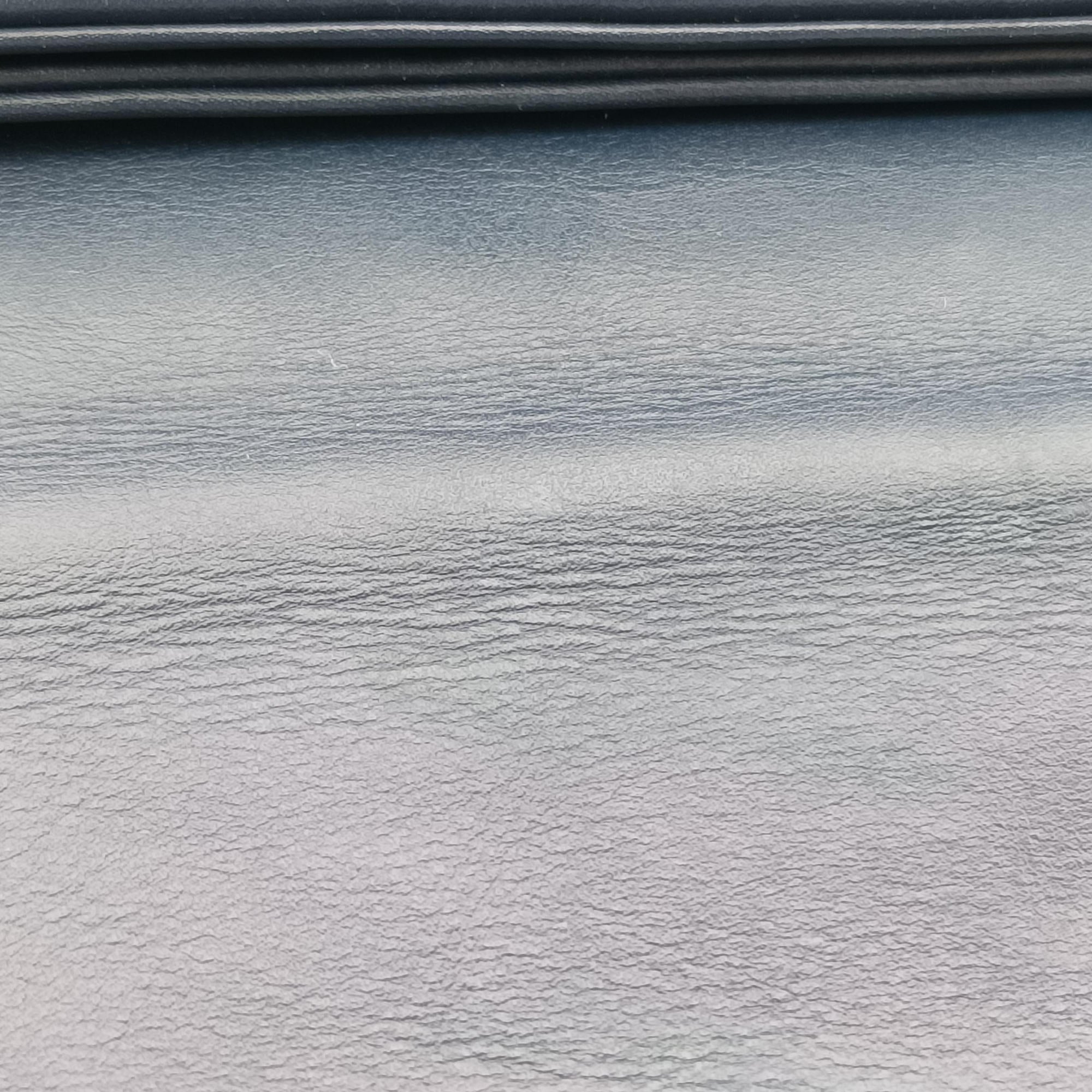 Intrecciato Navy lambskin B03058739Rイントレチャート ネイビー ラムスキン B03058739R