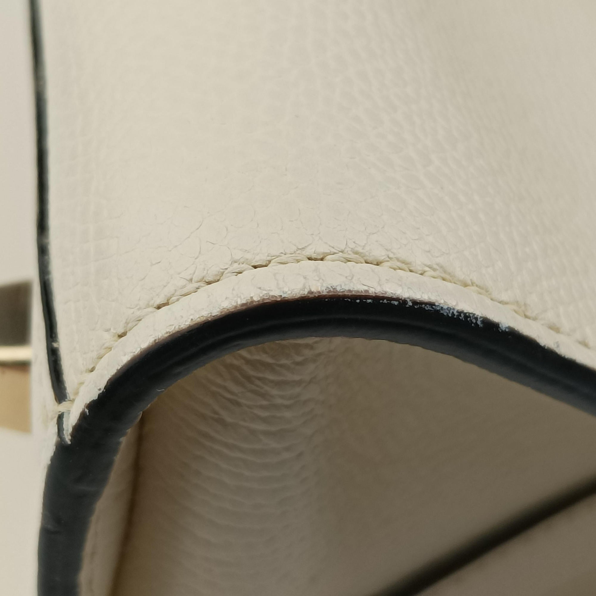 Iside Beige Calfskin N 432974イジィデ ベージュ カーフスキン N 432974