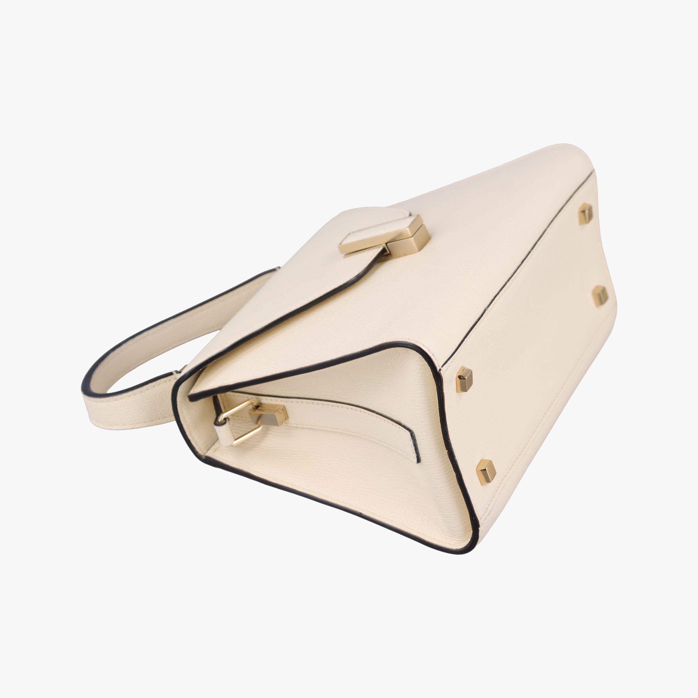 Iside Beige Calfskin N 432974イジィデ ベージュ カーフスキン N 432974