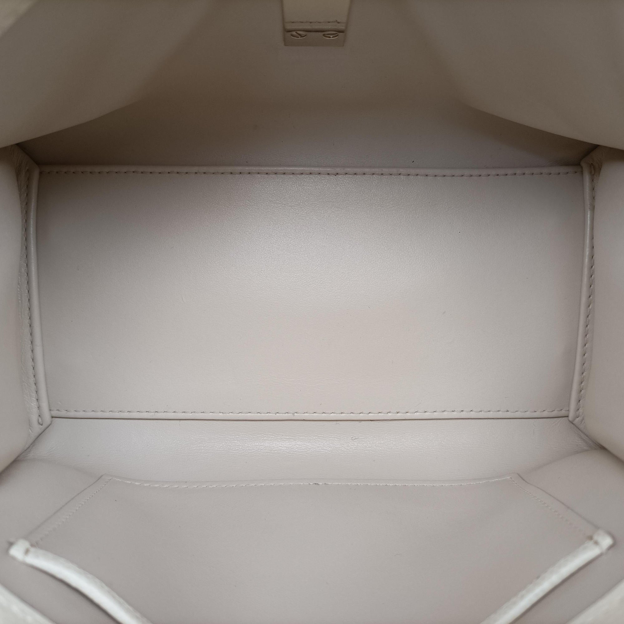 Iside Beige Calfskin N 432974イジィデ ベージュ カーフスキン N 432974