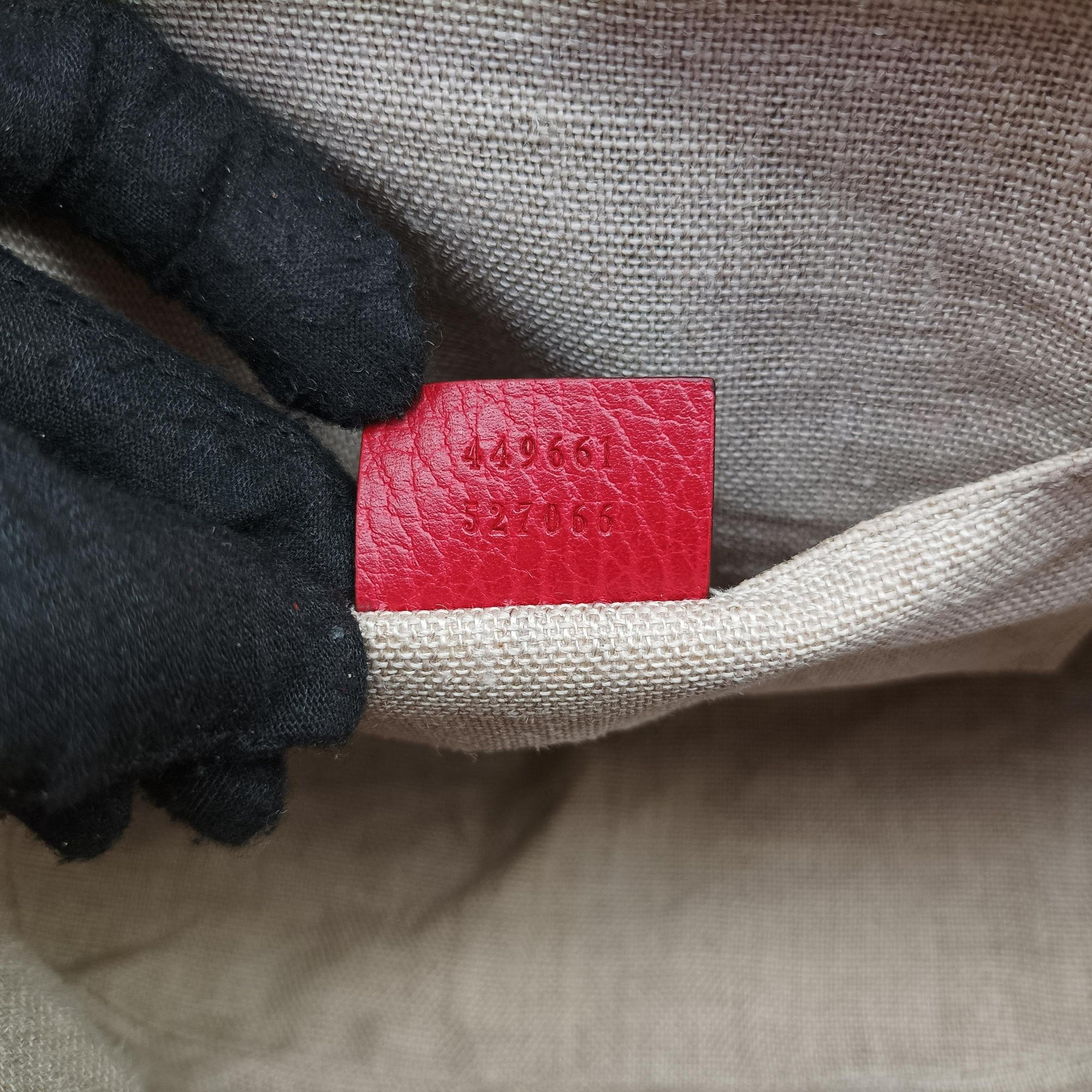 Interlocking G charm Dome Red Leather 449661 B023724606インターロッキングG チャーム ドーム レッド レザー 449661 B023724606