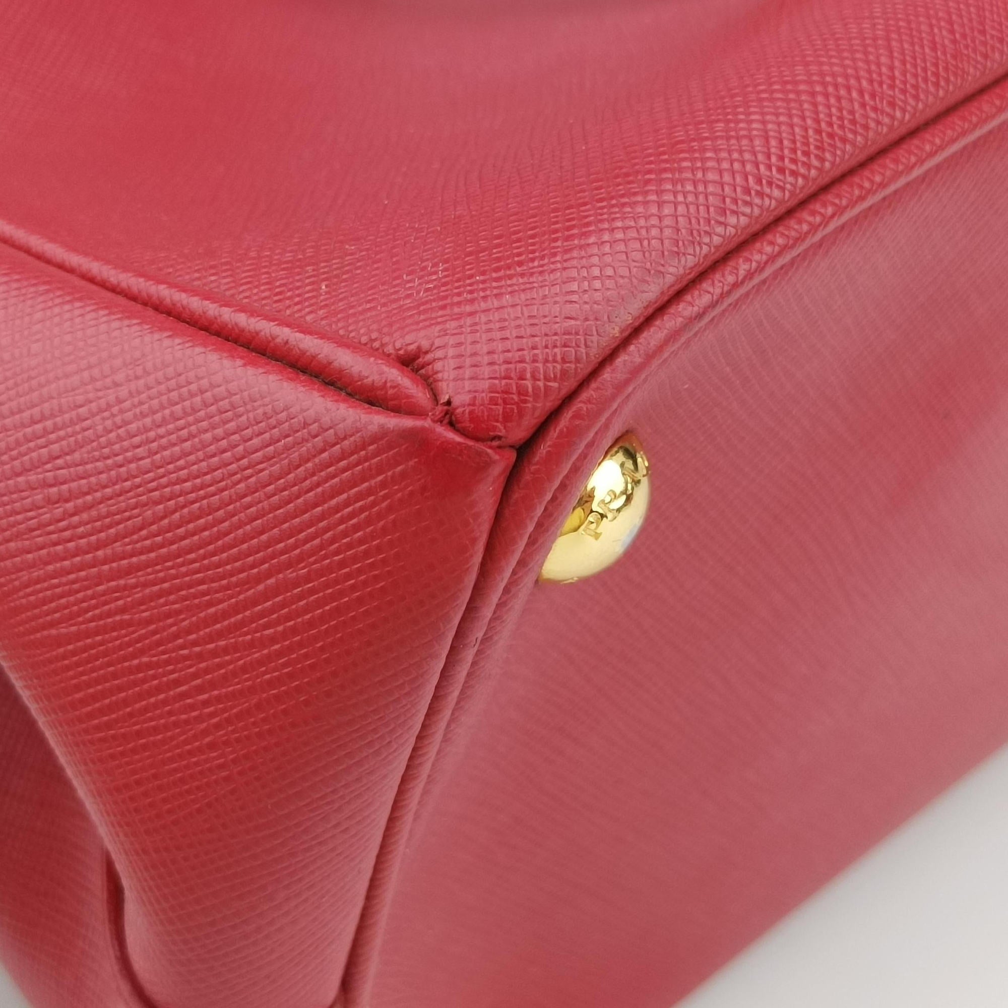 Galleria Red SAFFIANO Leather BN1786 7 Lガレリア レッド サフィアーノレザー BN1786 7 L