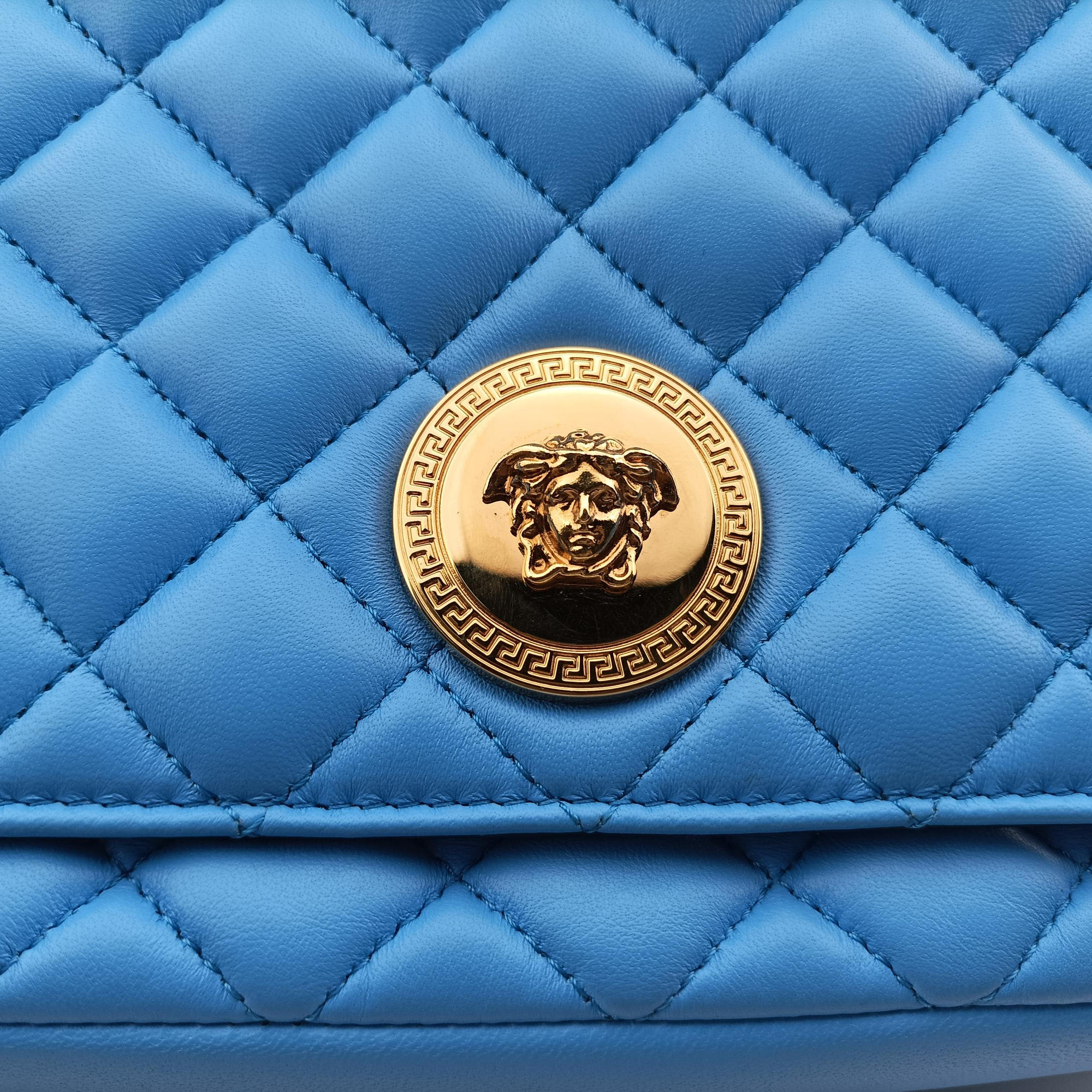Medusa Blue Leather メデューサ ブルー レザー