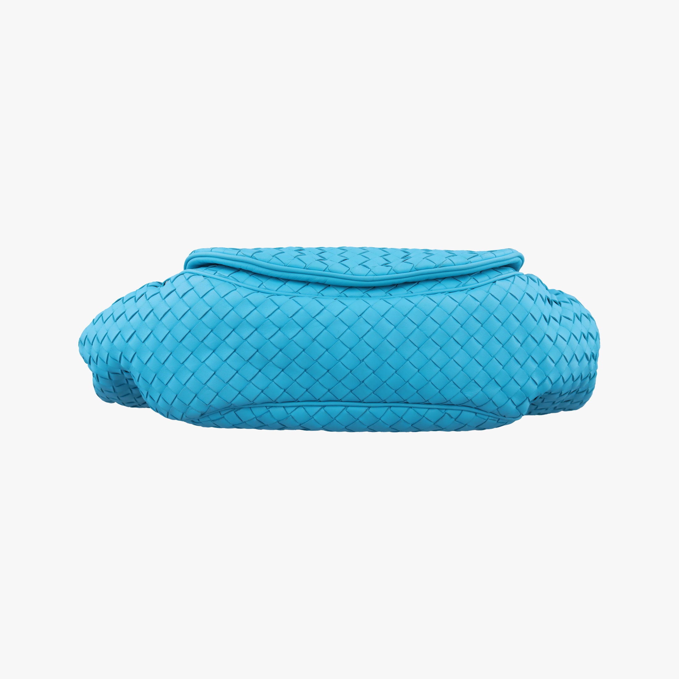 Intrecciato Blue lambskin B00496591Cイントレチャート ブルー ラムスキン B00496591C