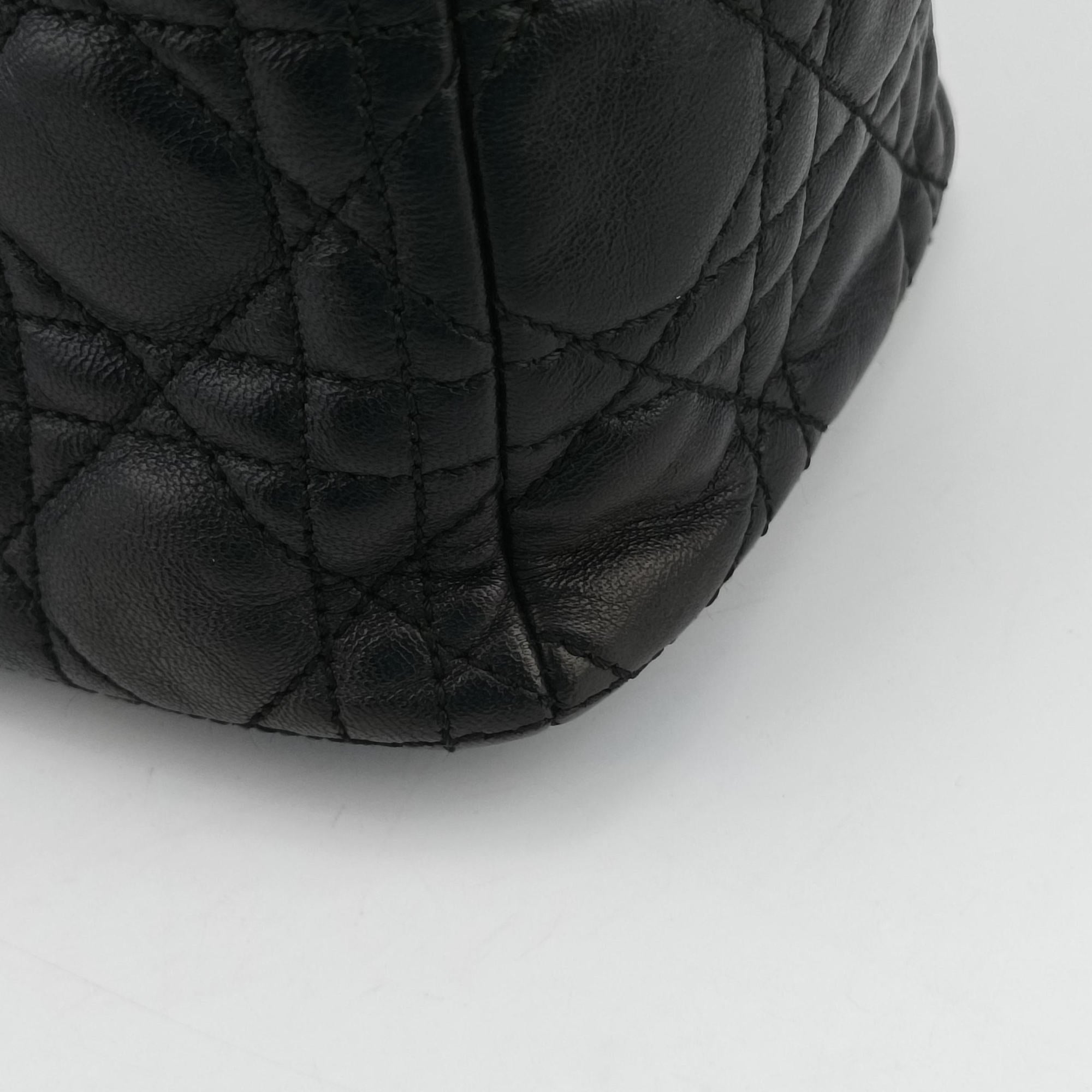 Lady Dior Black lambskin 16-MA-0110レディディオール ブラック ラムスキン 16-MA-0110