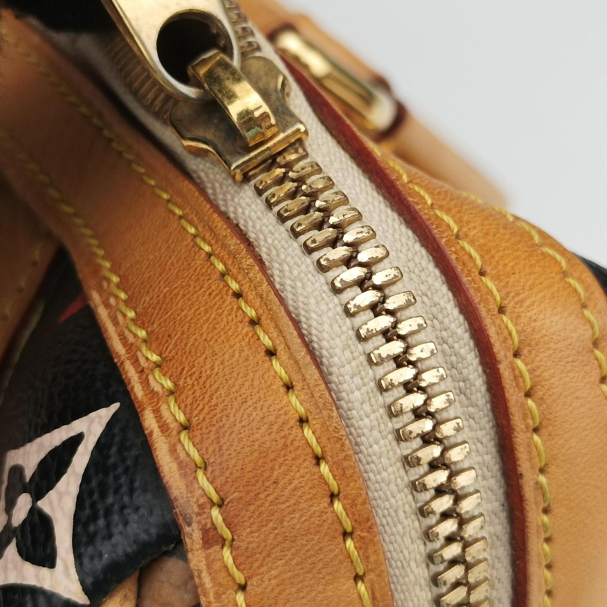 COURTNEY MM Noir Monogram Multicolor M45642 Lot number unknownコートニーMM ノワール モノグラム マルチカラー M45642 製番不明