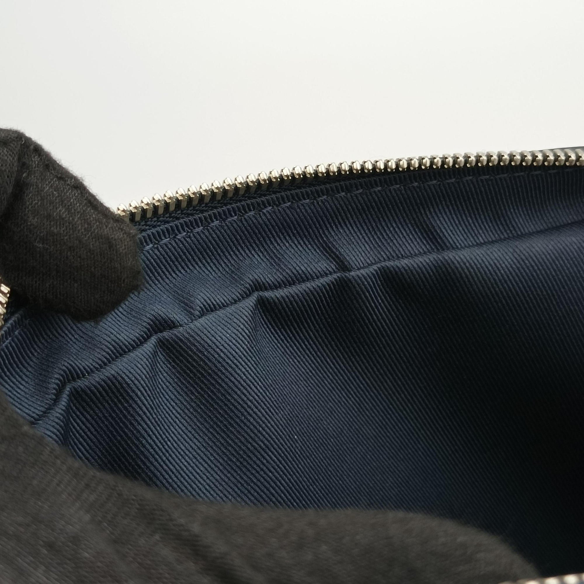 Outdoor Messenger PM Navy Taiga M33437 FO3168アウトドア メッセンジャー PM ネービー タイガ M33437 FO3168