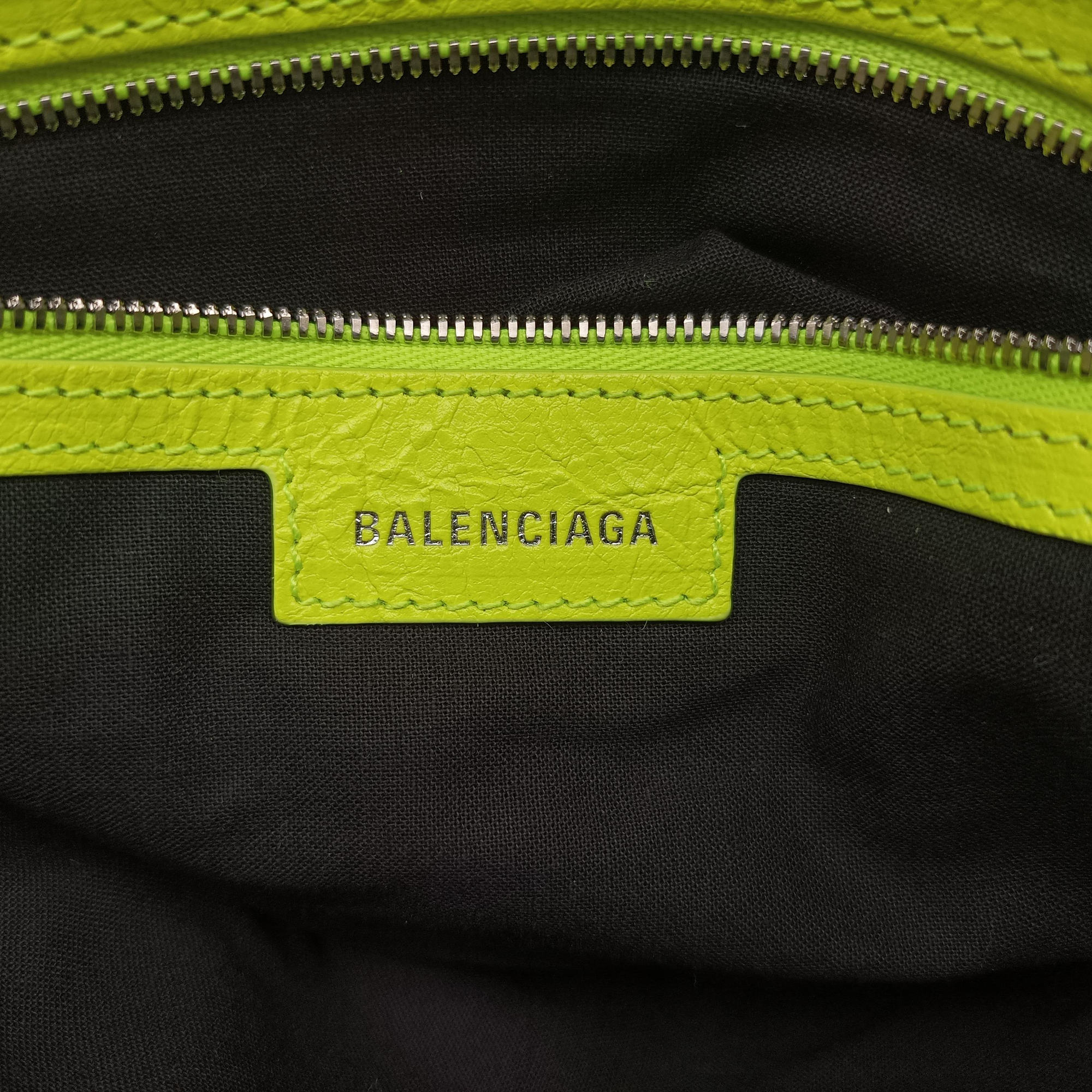 Le Cagole Neon Yellow lambskin 719082.7206.P.568024ルカゴール ネオンイエロー ラムスキン 719082.7206.P.568024