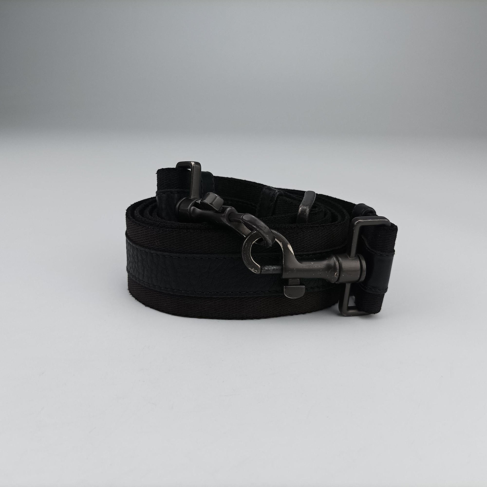 Intrecciato Black lambskin B02501996Fイントレチャート ブラック ラムスキン B02501996F