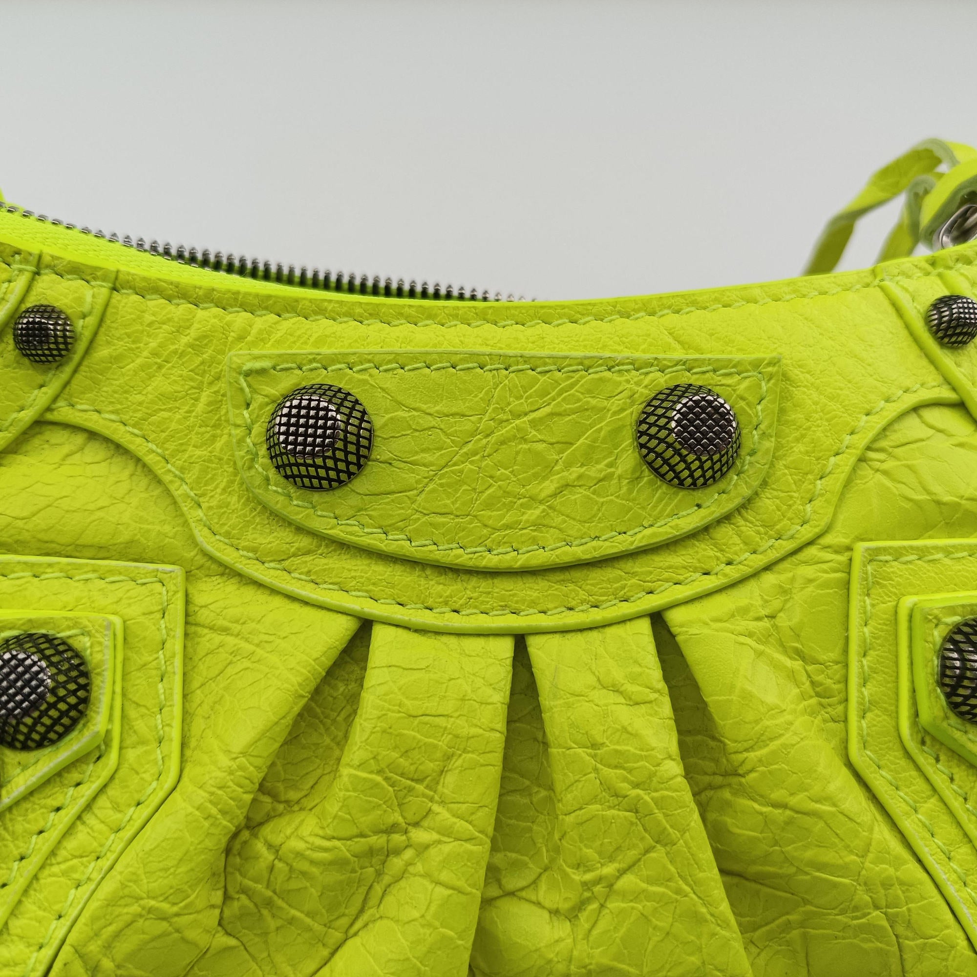 Le Cagole Green lambskin 695814.7206.R.493075ルカゴール グリーン ラムスキン 695814.7206.R.493075