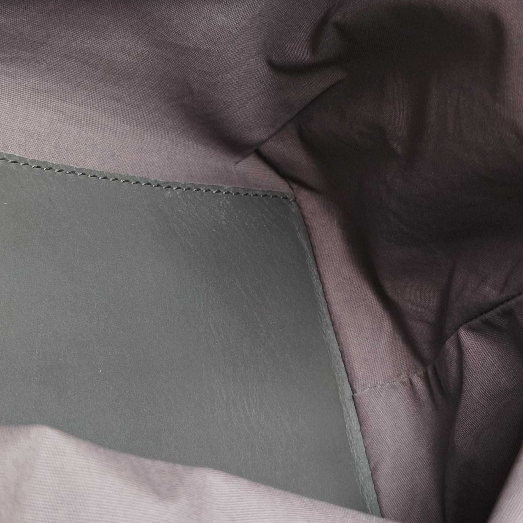 Intrecciato Grey lambskin B02753975Rイントレチャート グレー ラムスキン B02753975R