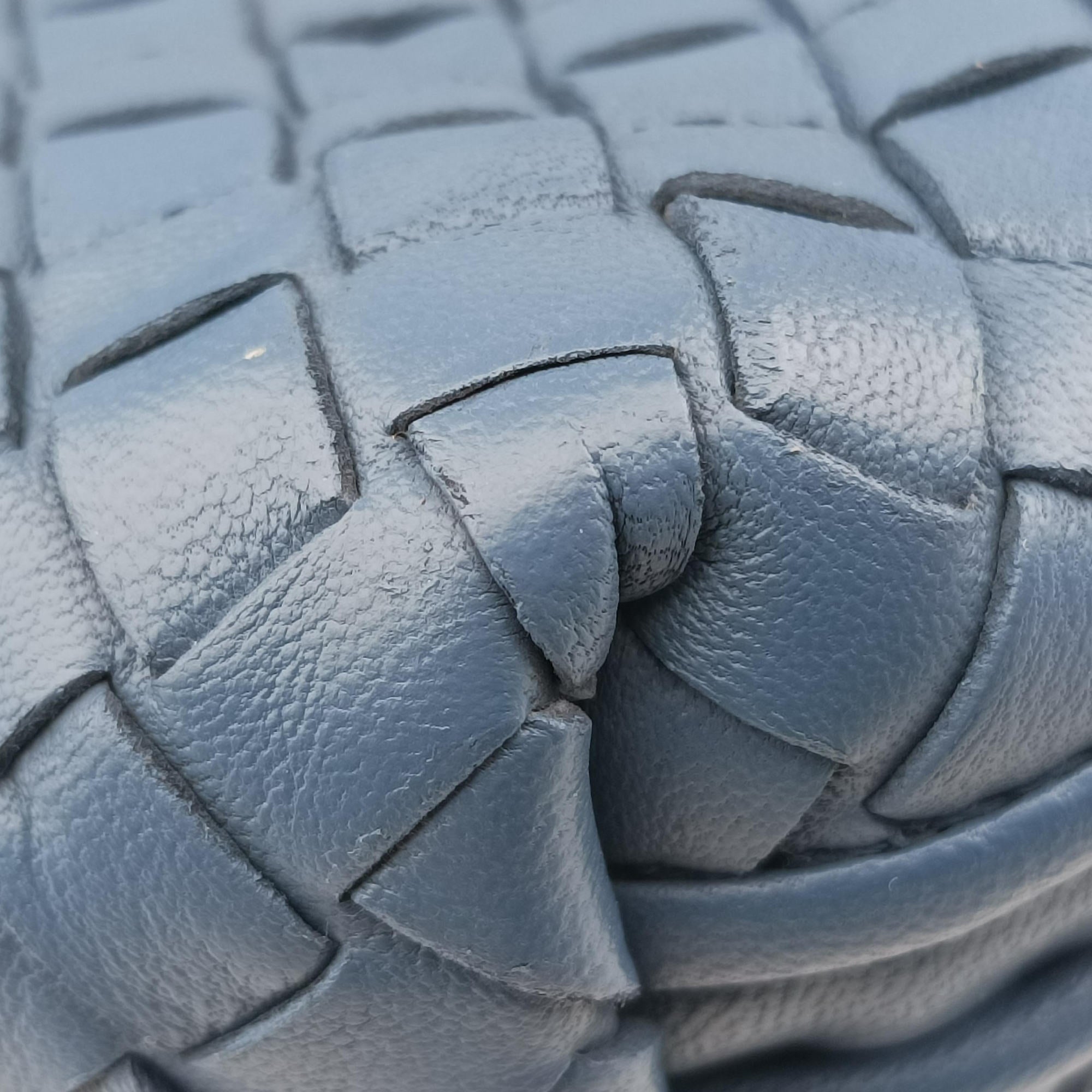 NODINI Intrecciato Blue lambskin B01514424Dノディーニ イントレチャート ブルー ラムスキン B01514424D