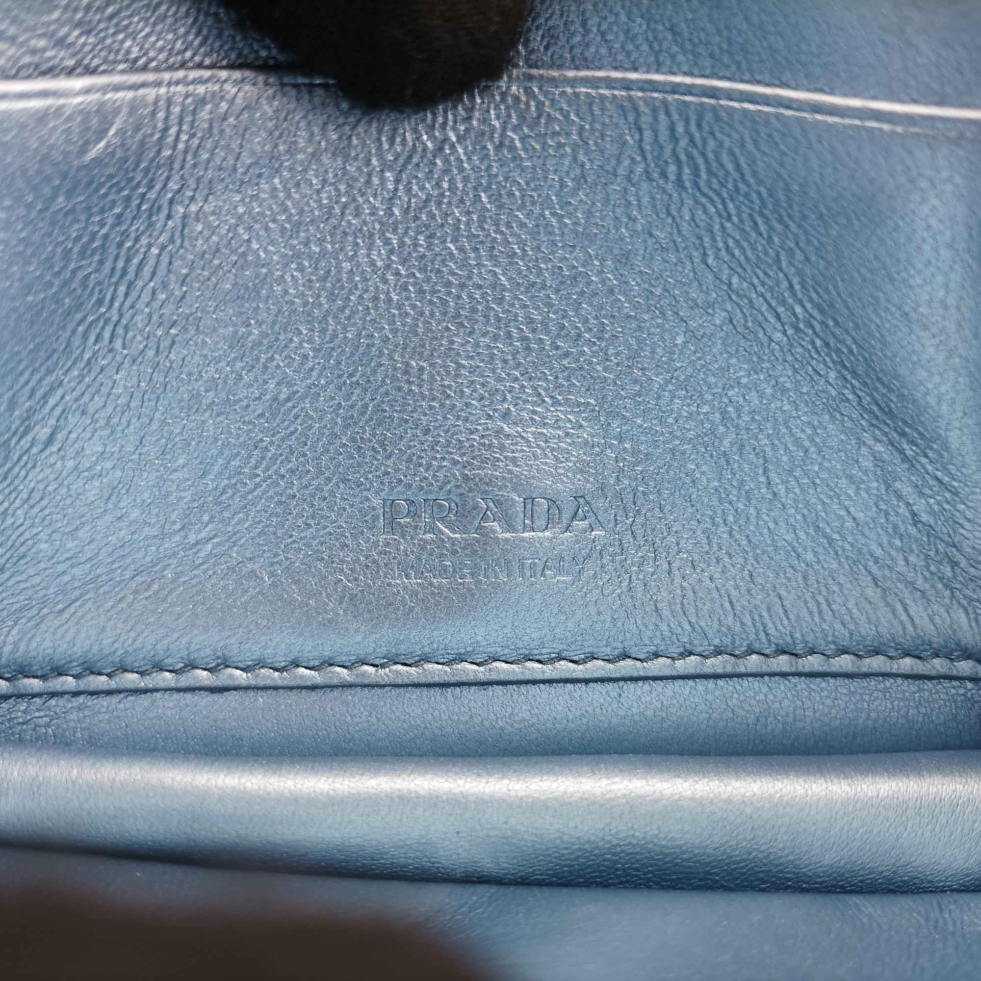 Diagramme Blue Leather 62 Dダイアグラム ブルー レザー 62 D