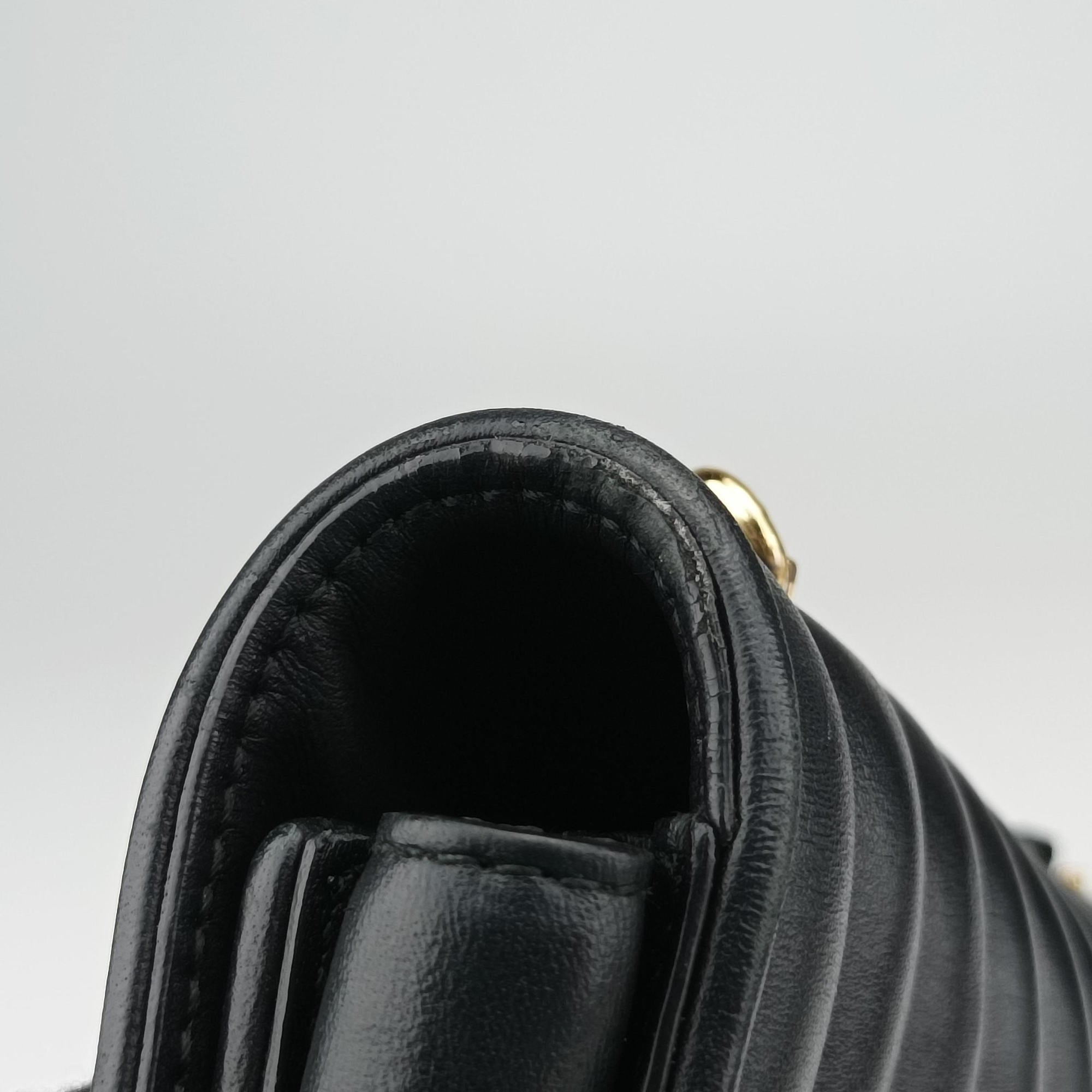 Vara Logo Ribbon Stripe Black Leather AU-21/F164ヴァラ ロゴ リボン ストライプ ブラック レザー AU-21/F164
