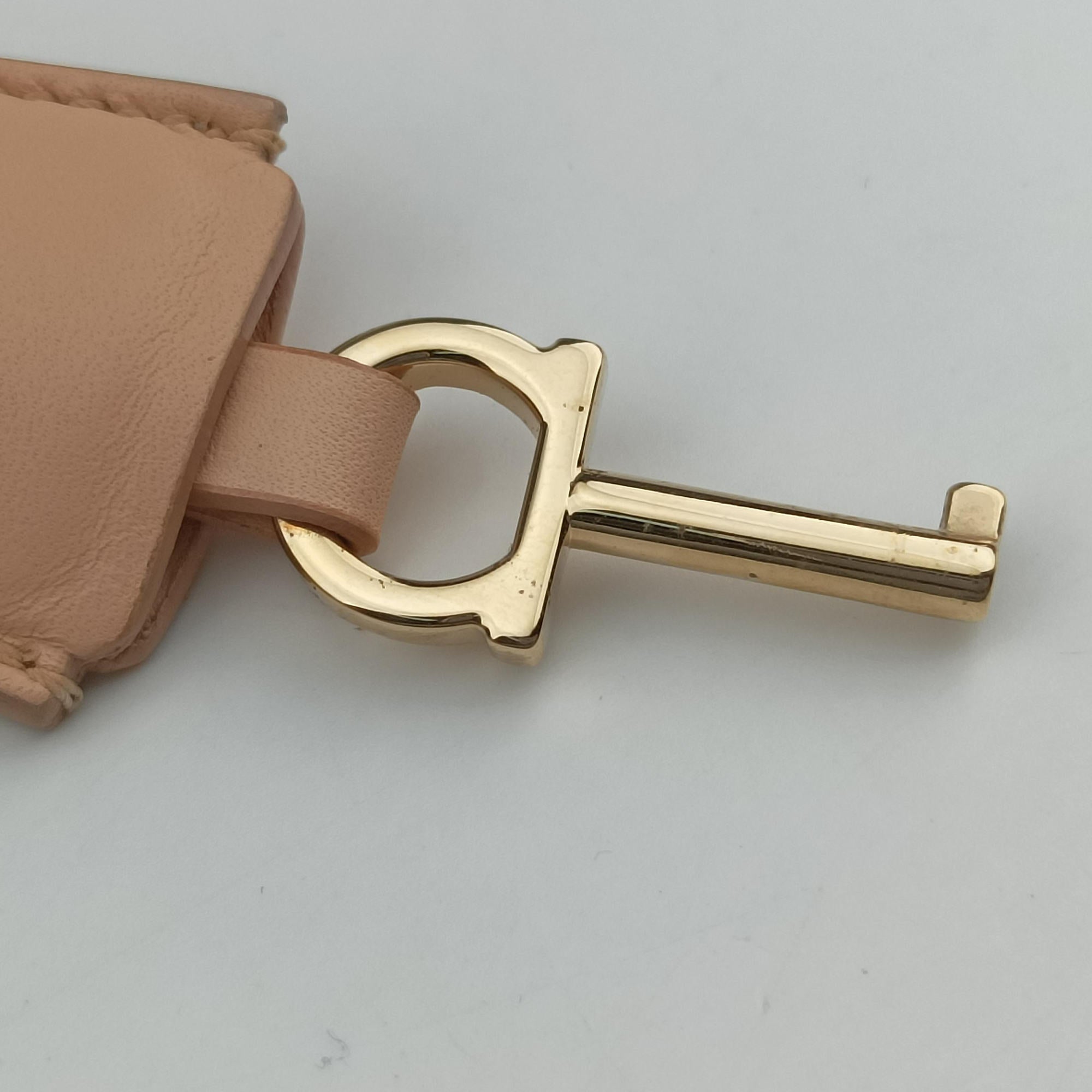 Gancini Juliet Beige leather AU-21/D552ガンチーニ ジュリエット ベージュ レザー AU-21/D552